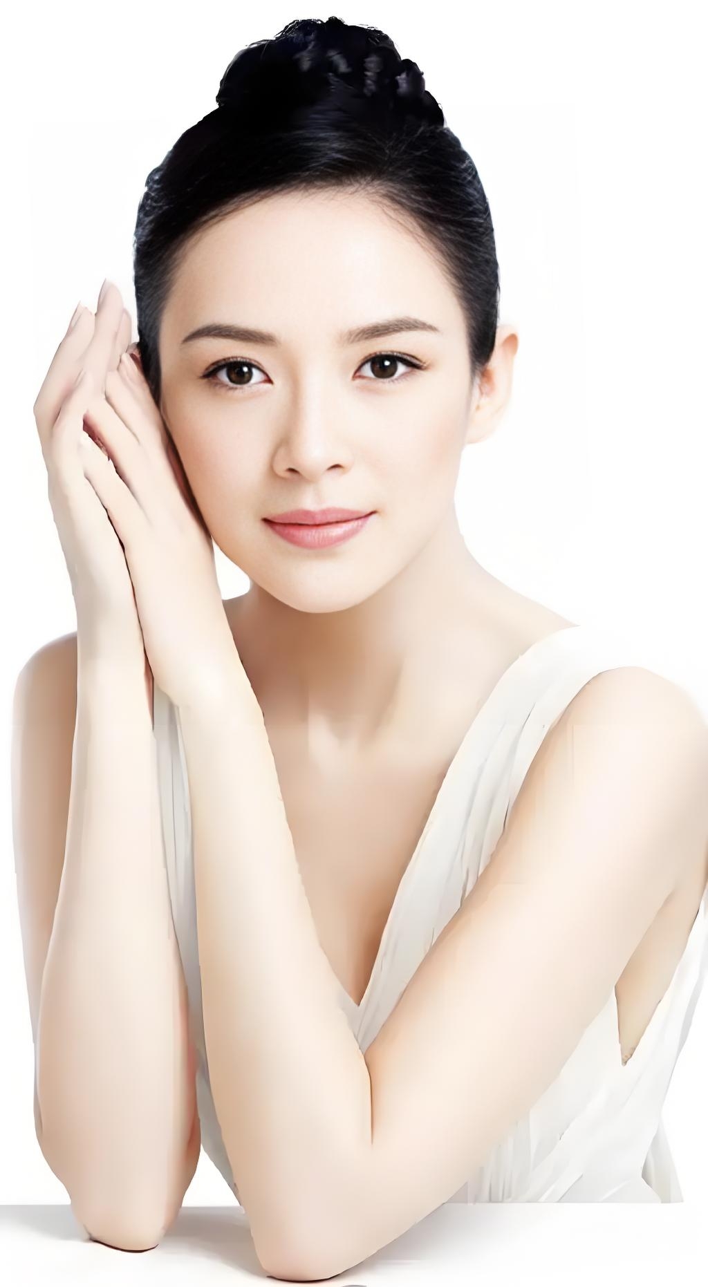 浅笑梨涡倾世态,轻颦秀色映霞烟. 玉娇龙影江湖显,宫二风姿岁月镌