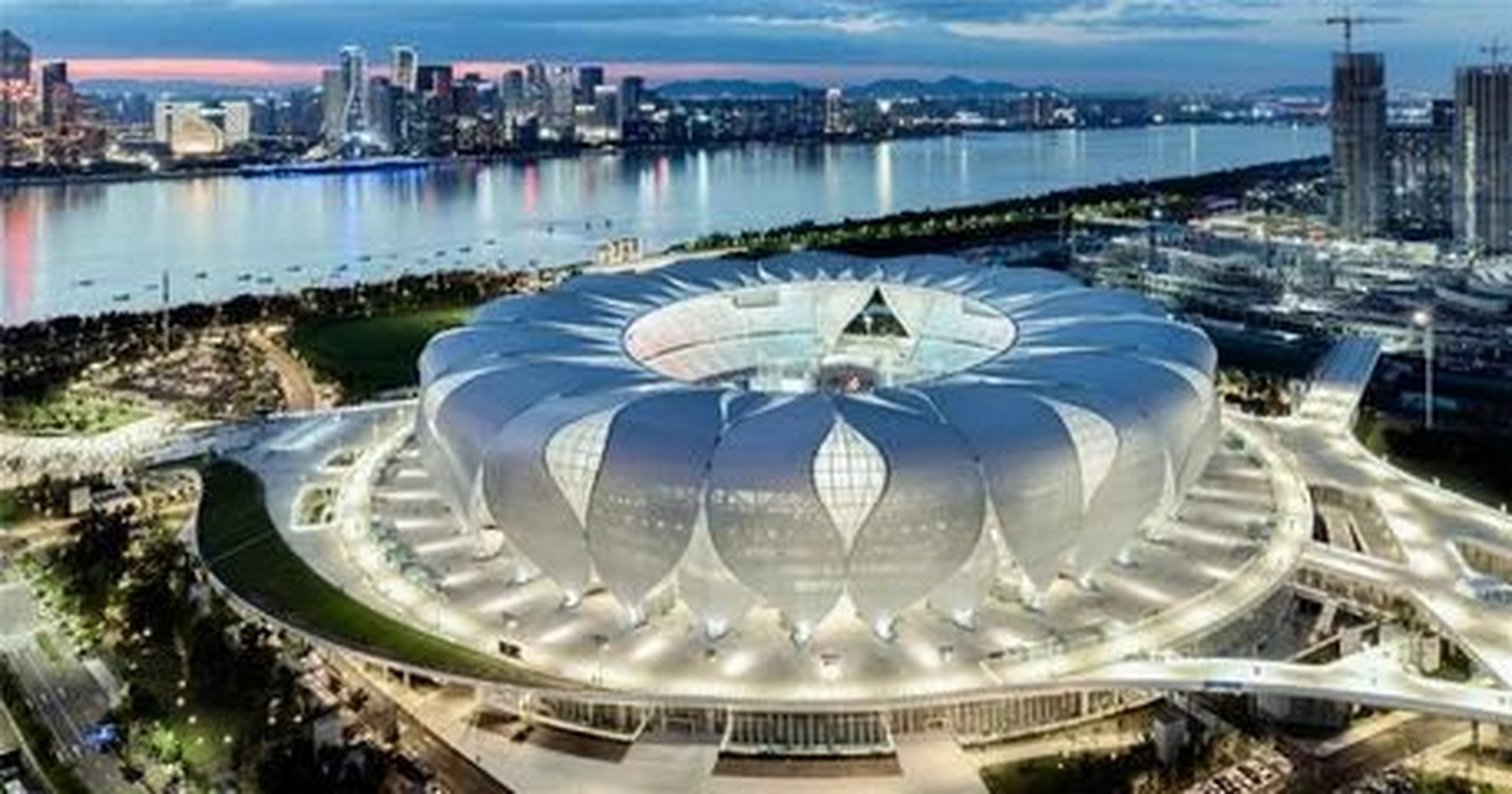 杭州2022年亚运会以"中国新时代·杭州新亚运"为定位,"中国特色,浙江