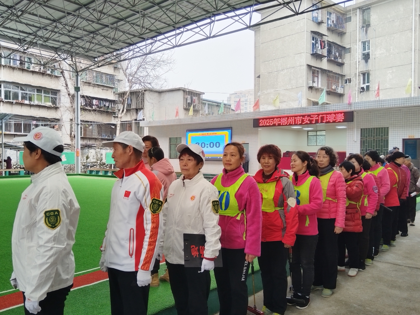 临场应变：天气突变带来的战术博弈