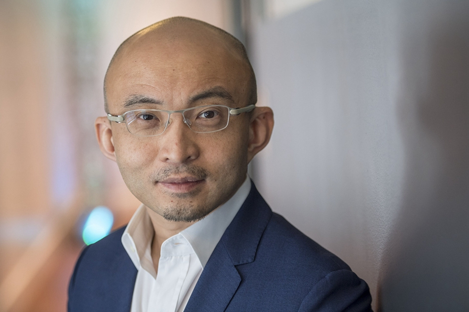 2005年,包凡创立了华兴资本,成立之初公司的业务模式比较单一,主要