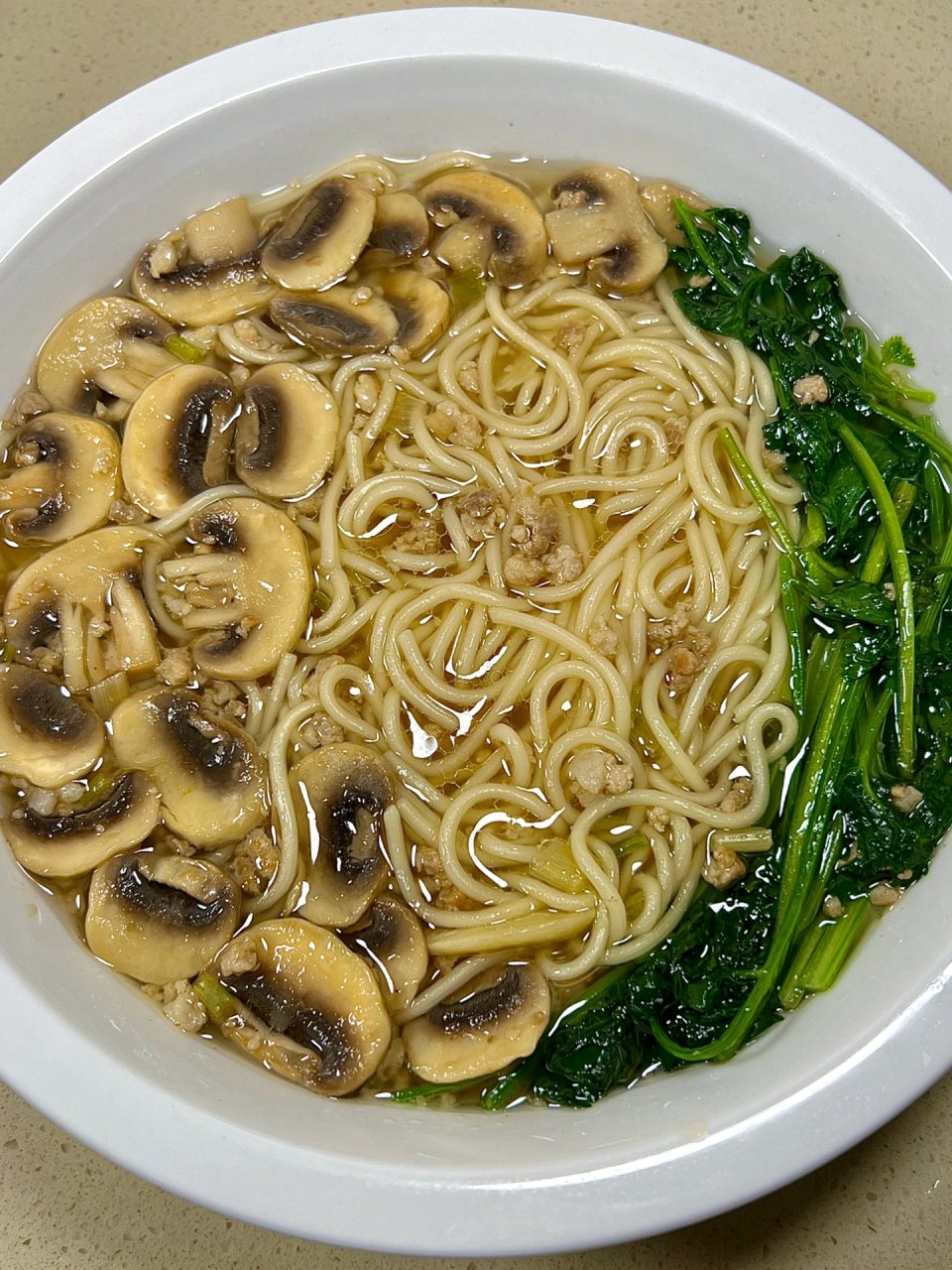 奶奶教我的这碗肉末口蘑面我一定要分享出来!巨好吃,无敌鲜美91