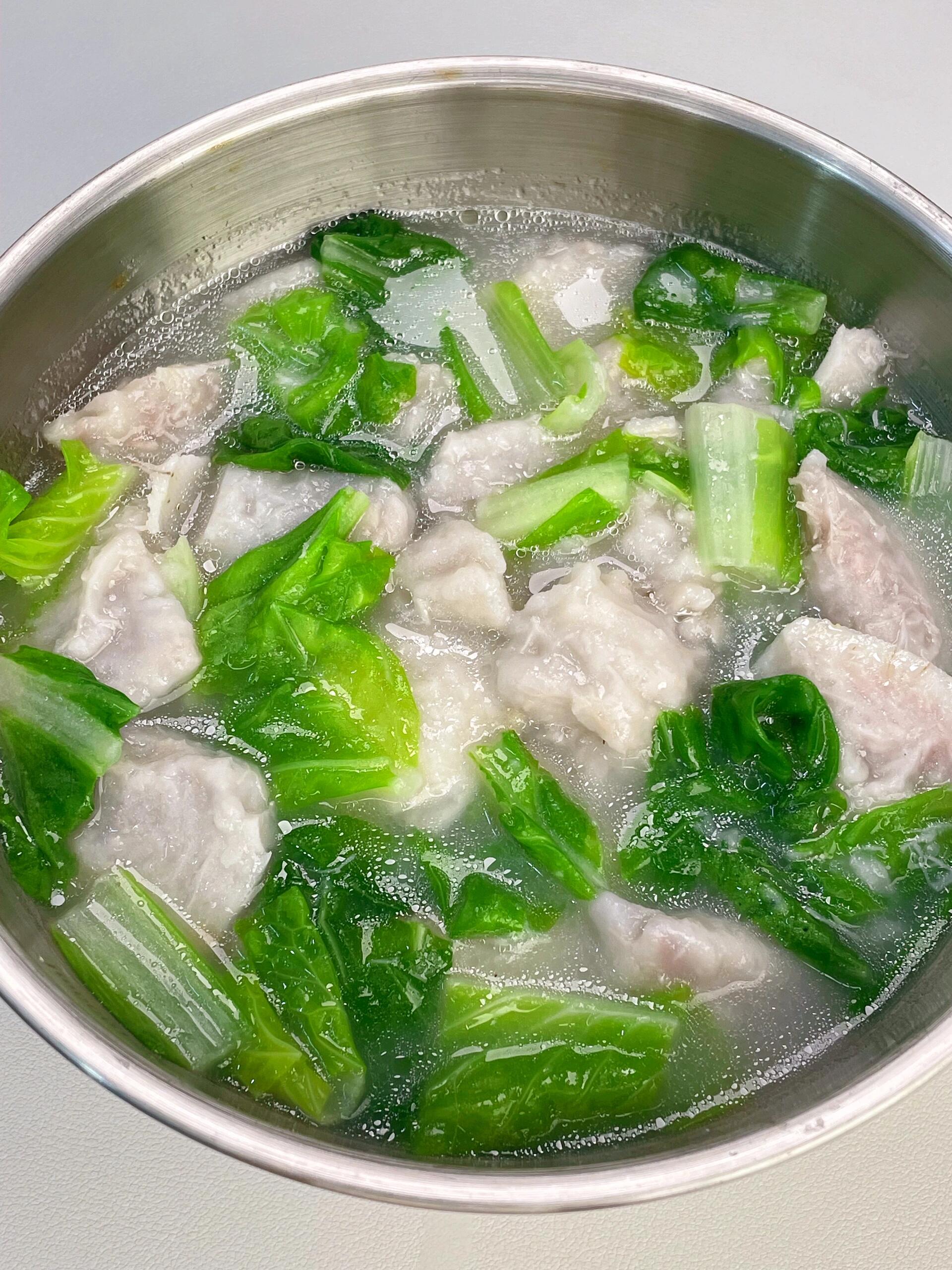 分享奶香好香的香芋青菜汤!巨巨好吃!糯叽叽的口感!