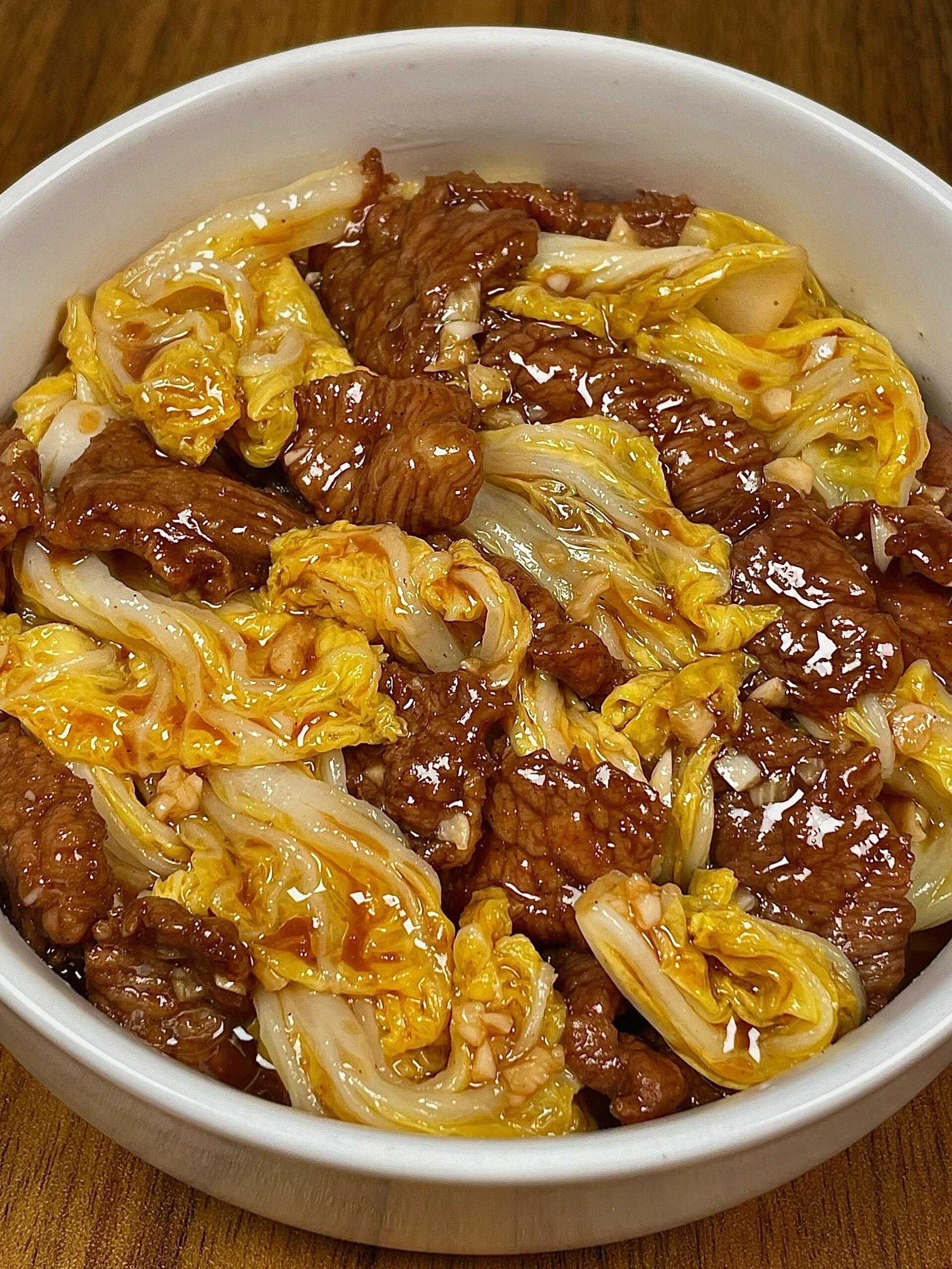 牛肉娃娃菜,真的好好吃 牛肉嫩滑多汁,娃娃菜脆甜可口!