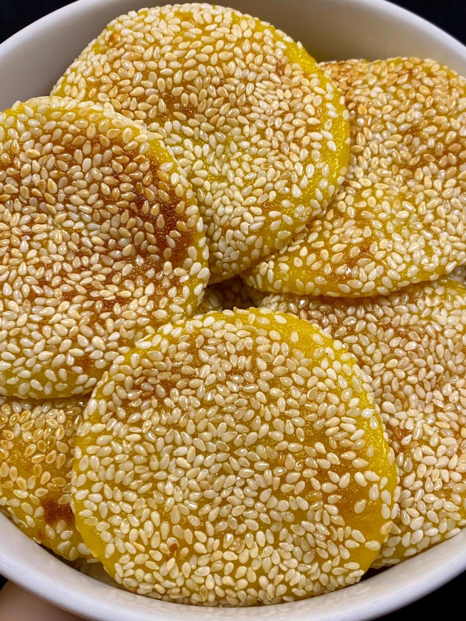 平底锅就能做的芝麻南瓜饼出锅真的香迷糊了,巨好吃!