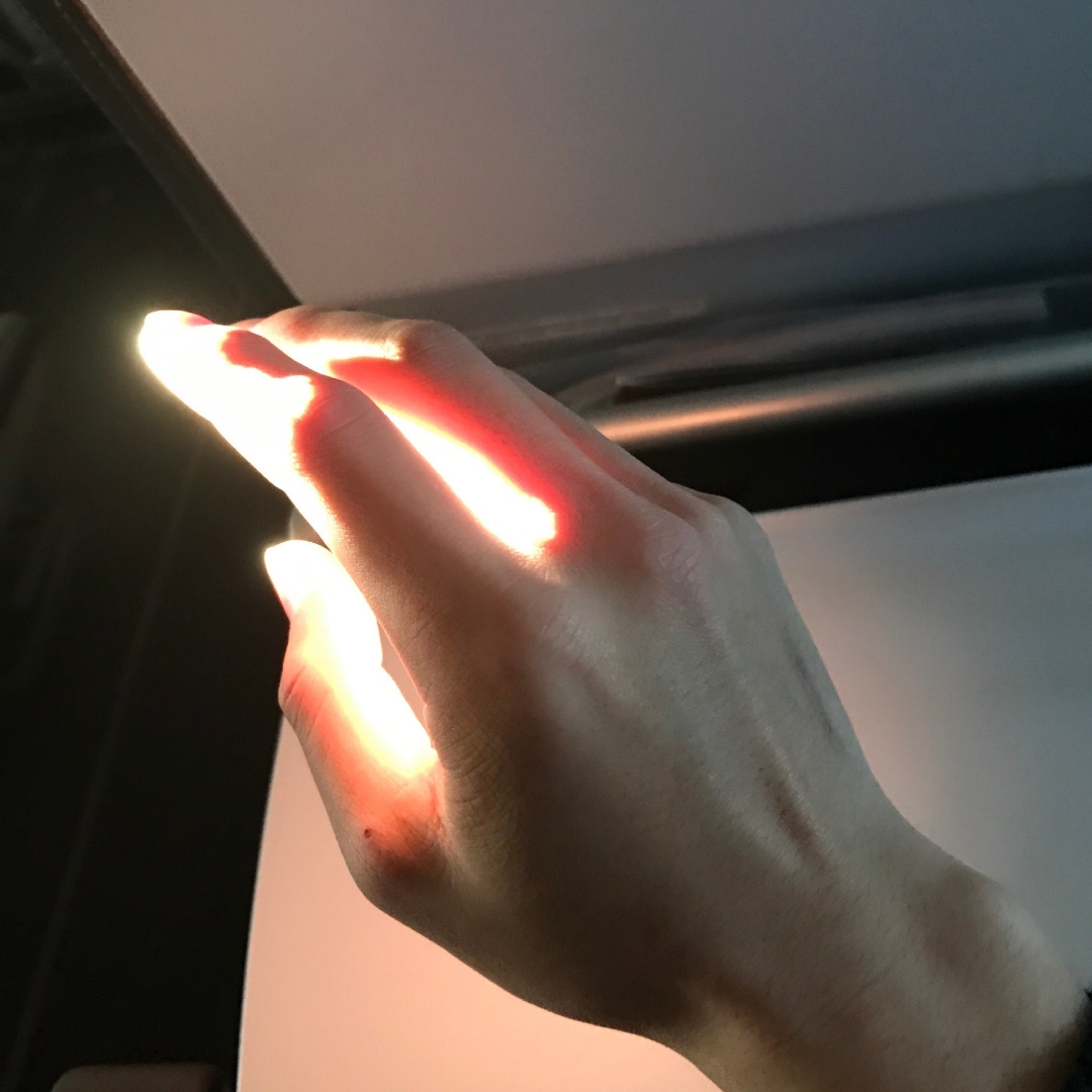 快过年了却高兴不起来,有很多事情憋的喘不过气来