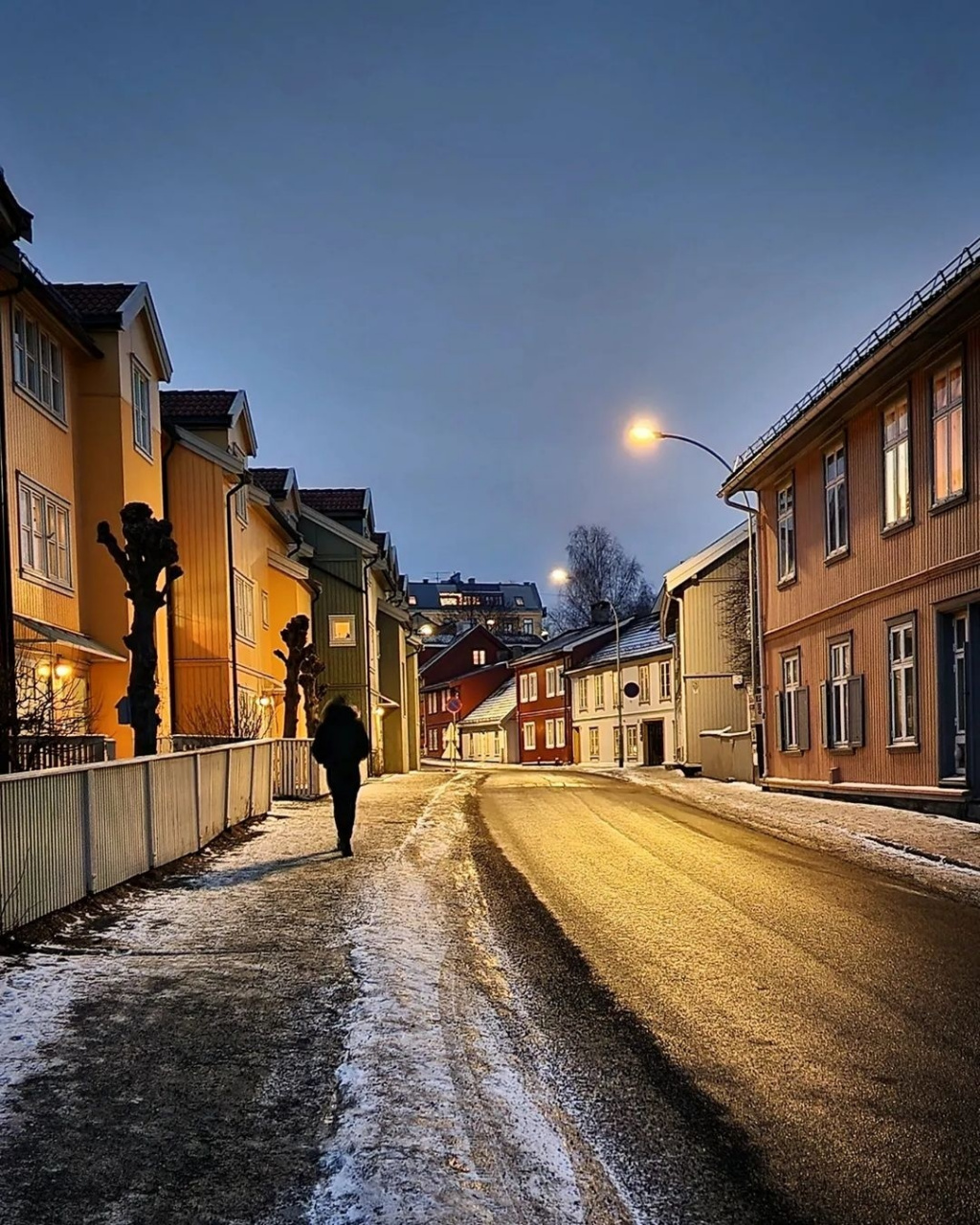 奥斯陆冬日傍晚的街头7615 . 676767