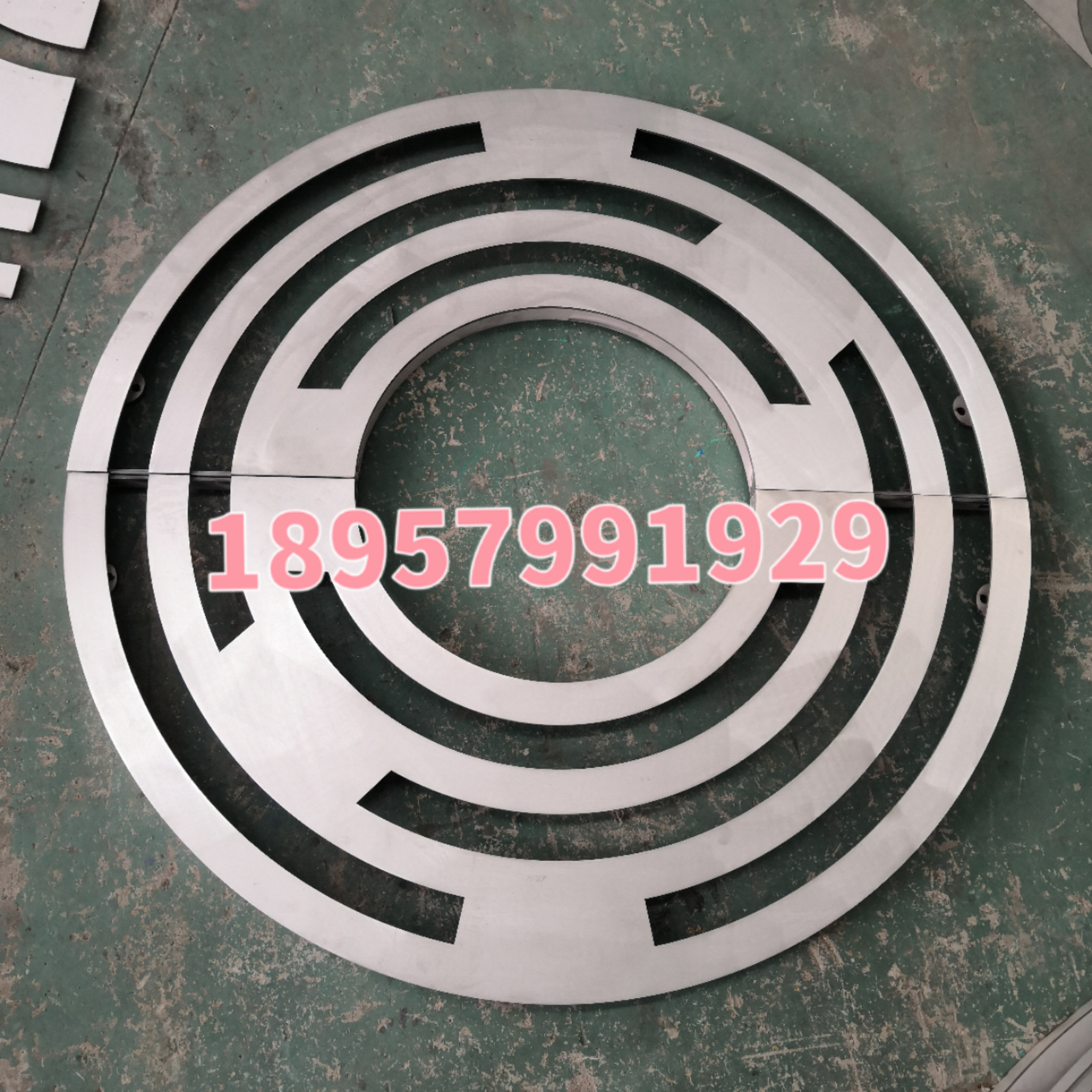 圆形不锈钢树篦子