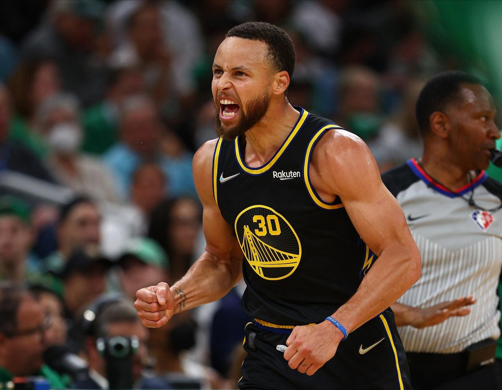 美媒clutch points评选出了历史25大控卫.