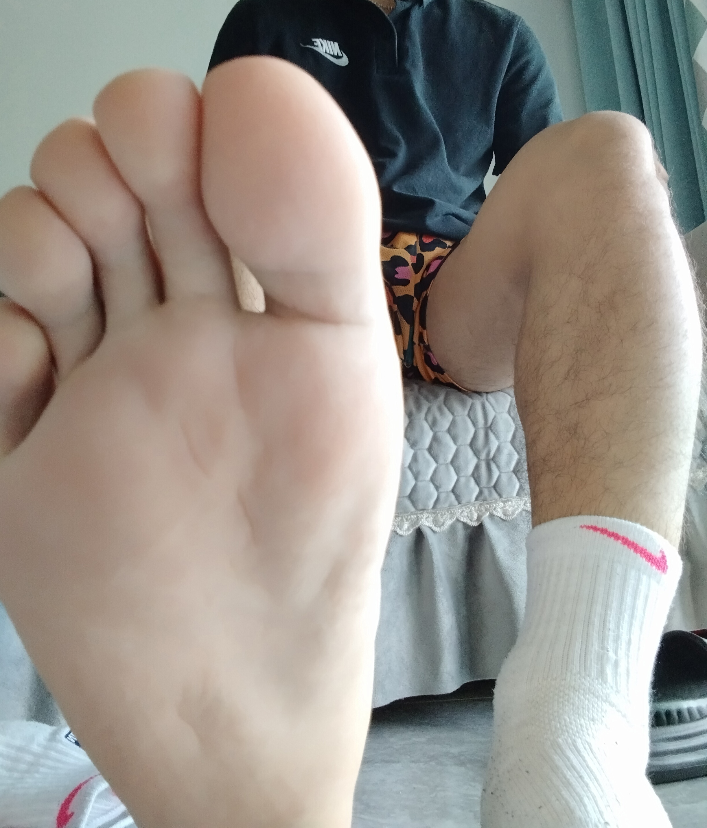 有喜欢白袜的吗?#白袜帅哥# #白袜