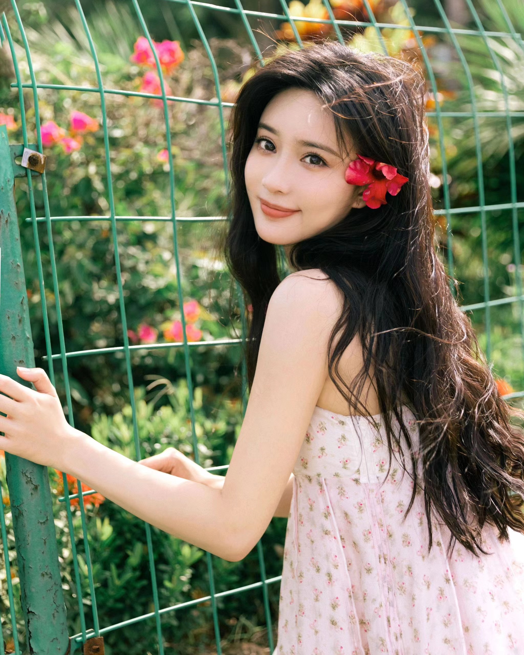 张艺兴对自己的新电影非常重视,准备了很多营销手段,但电影内容有些