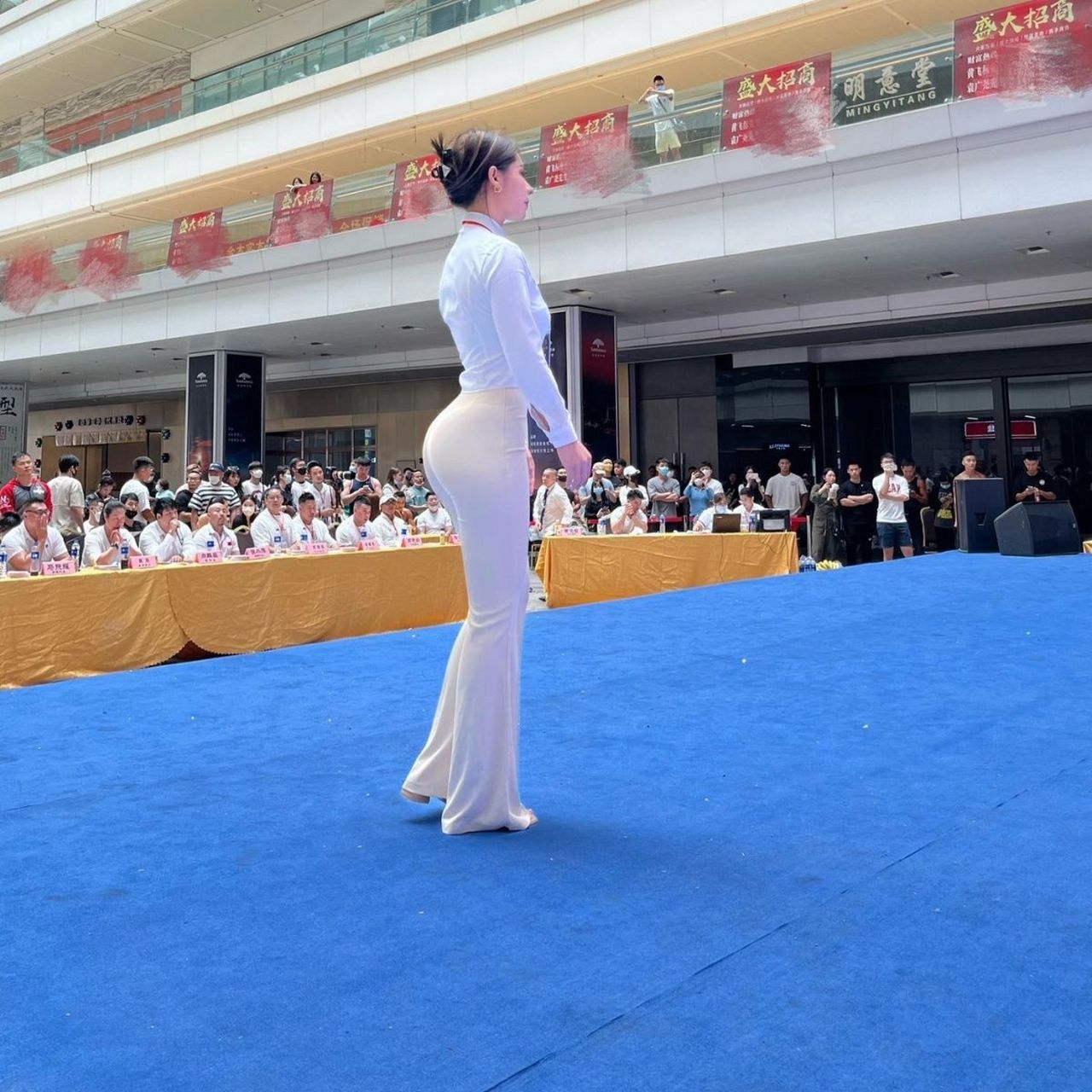 这样的臀部,绝对是最美的风景#时尚与性感