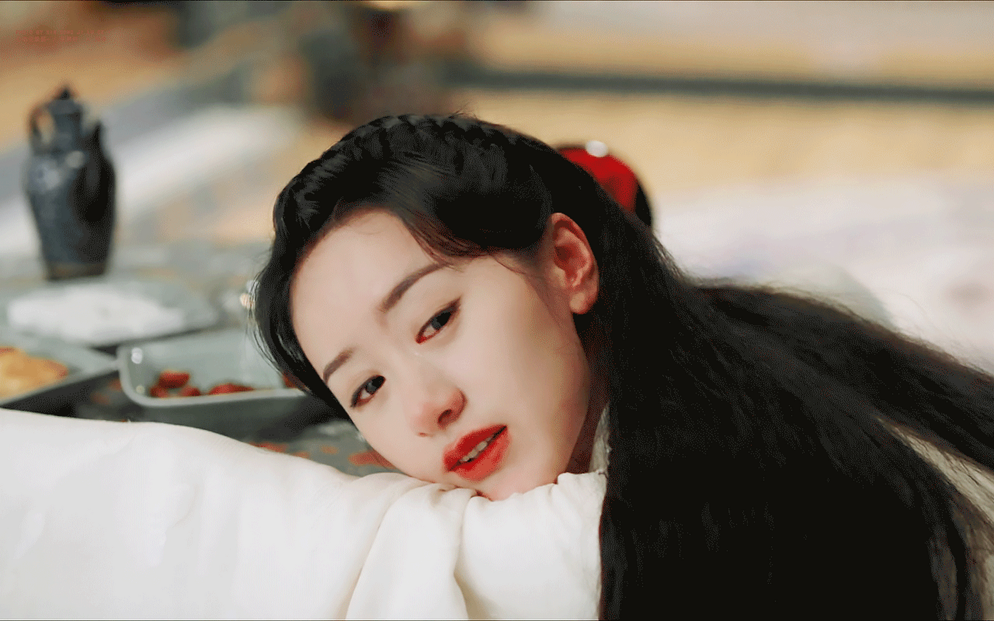 最近看到了冰冰子的动图,喜欢的收藏[心] (这个冰冰子的哭戏是真的