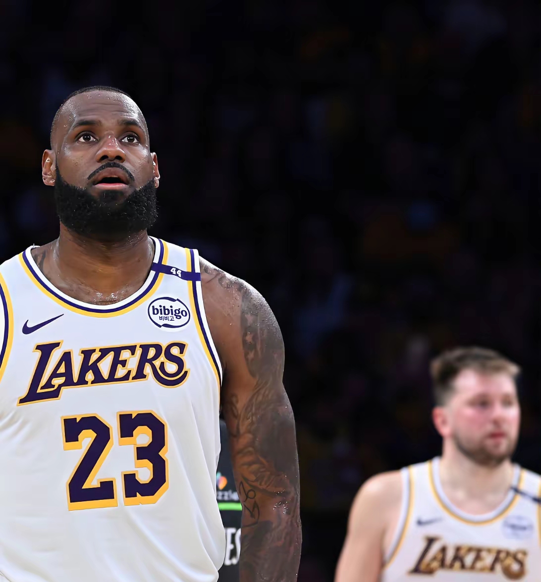 包含詹姆斯会和湖人分手吗？是什么让这次决定格外难做？的词条