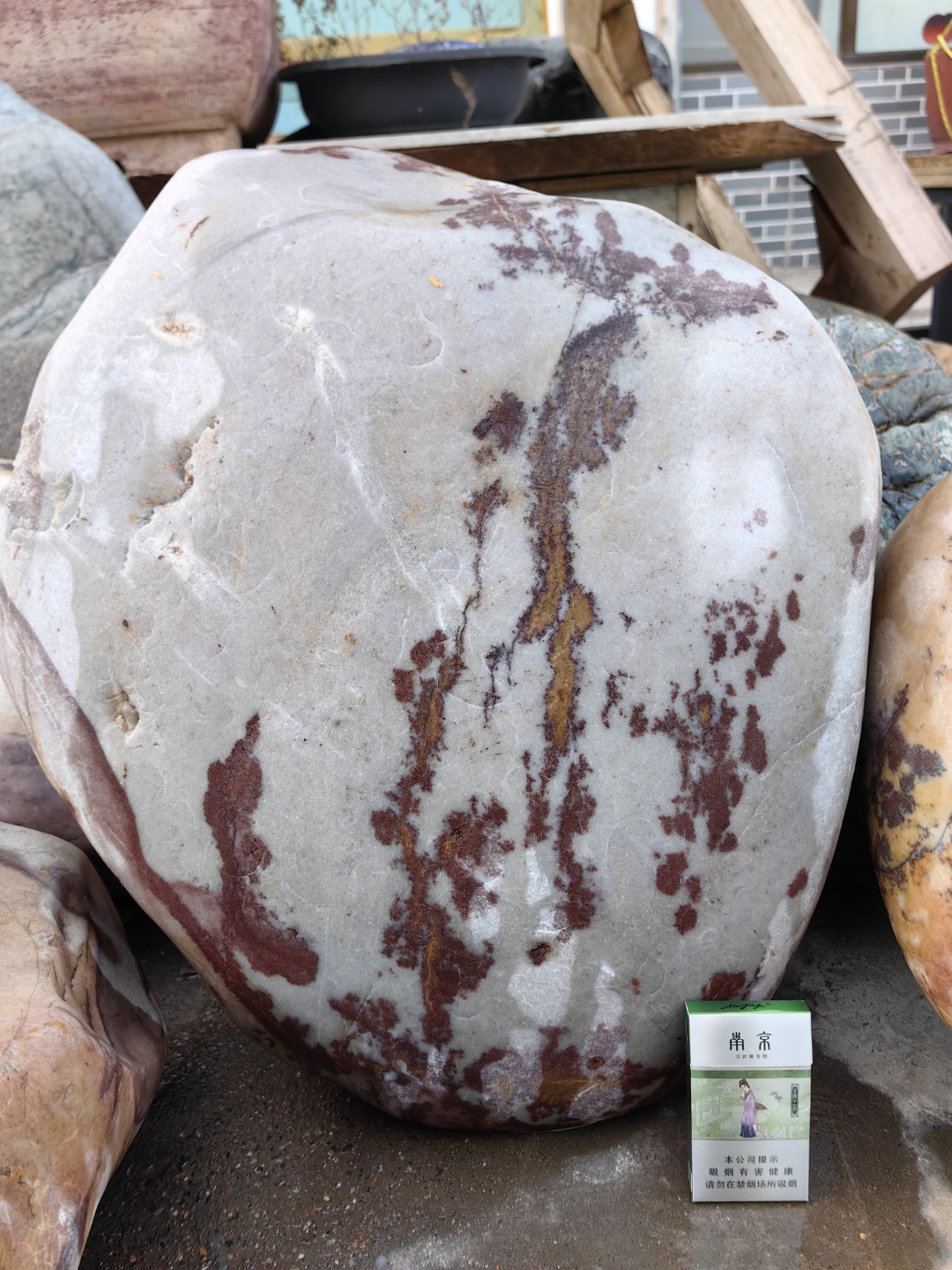 生活不是等待死亡的降临,而是在有限的时间里