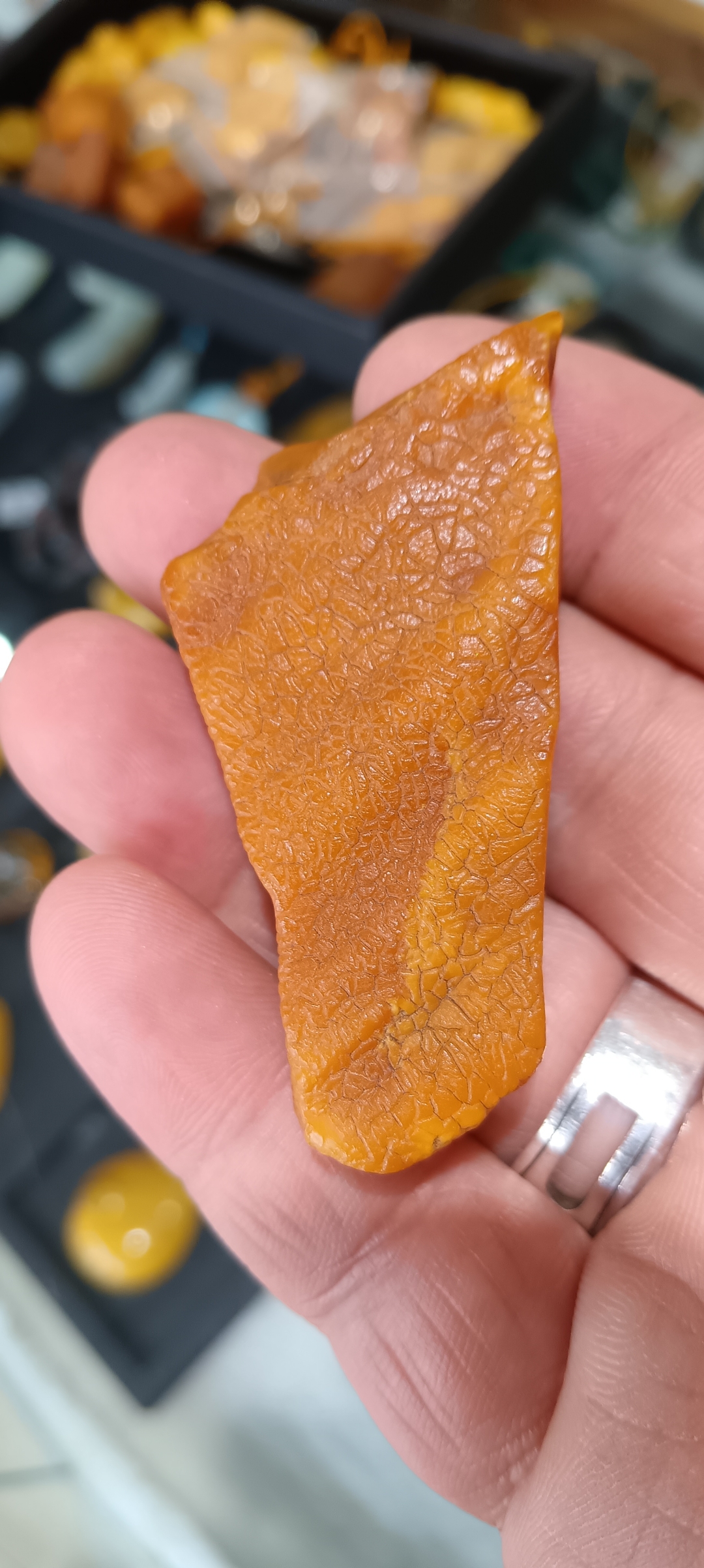 天然琥珀蜜蜡原石,天然花纹,天然包浆[爱你][爱你]