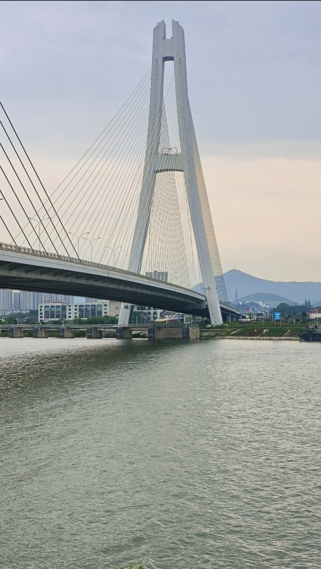 祁阳灯塔大桥已挂牌图片