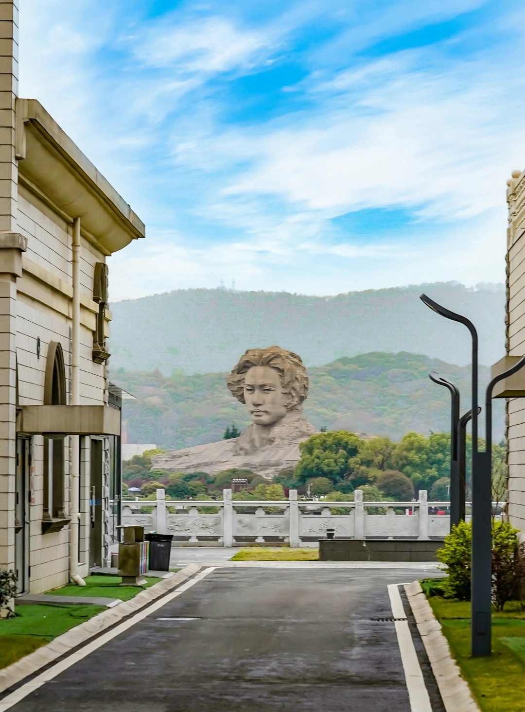 熬夜总结旅游攻略 关于长沙该怎么去形容这座城市 橘子洲头和伟人雕塑