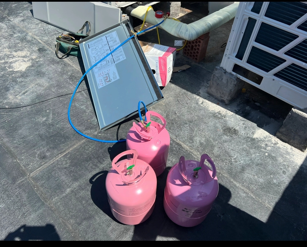 杭州中央空调维修加氟拱墅余杭西湖区临平滨江上城 压缩机压缩制冷剂