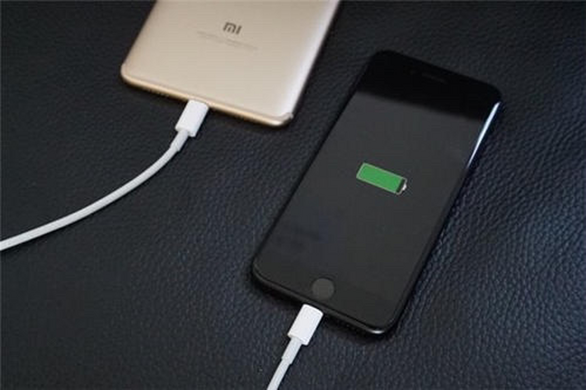 反向充电#这两天看了个观点,说是反向充电属于鸡肋功能,属于无用鼓苘