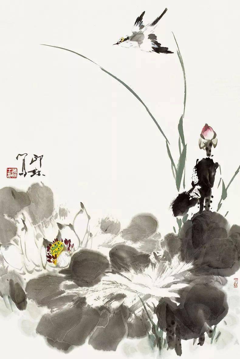 萧朗的水墨荷叶浅彩莲花