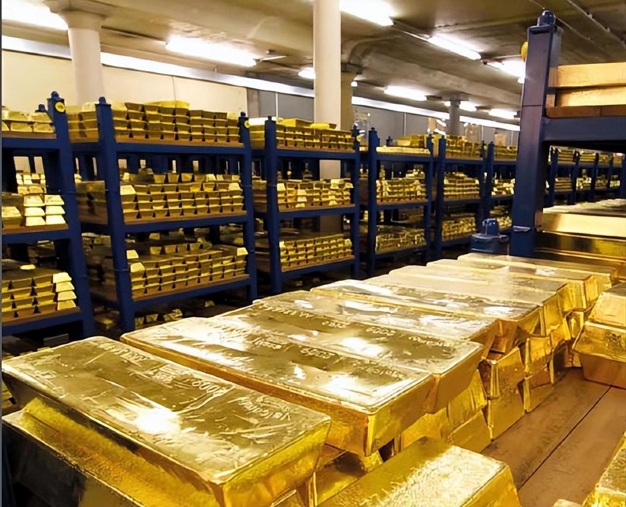 美国的黄金储备主要放在肯塔基州诺克斯堡和纽约州西点的国库里