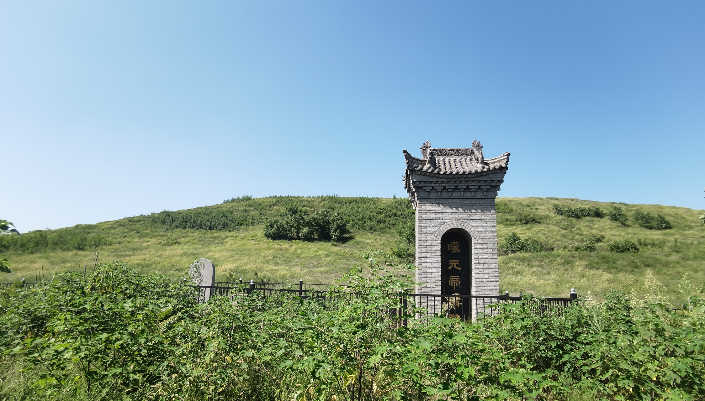 西汉文帝霸陵史书错为霸桥区凤凰嘴,直到2019年国家文物局