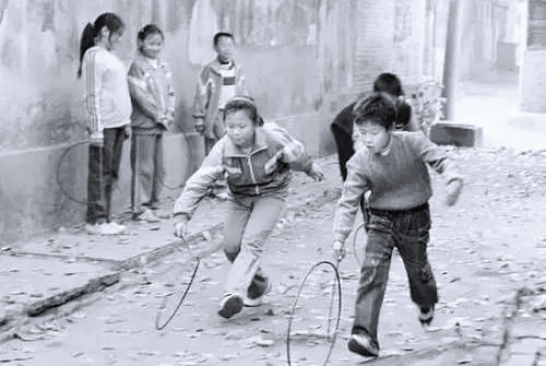 90年代学校玩过的儿童游戏,大家都还记得吗?