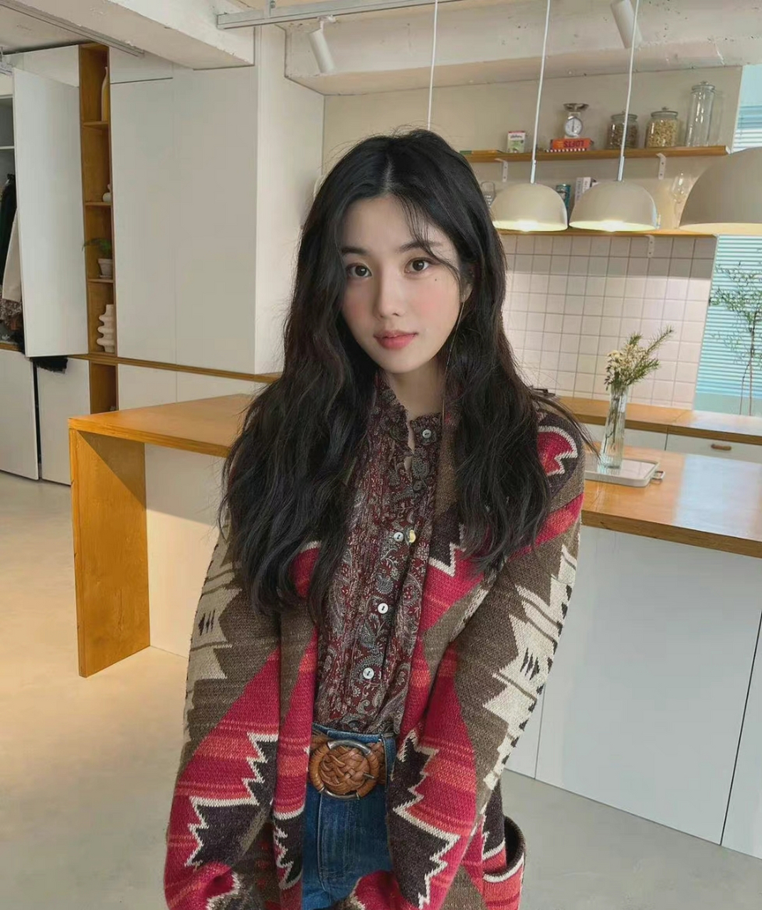 权恩妃感染新冠 izone出身权恩妃确诊感染新冠,目前正在隔离.