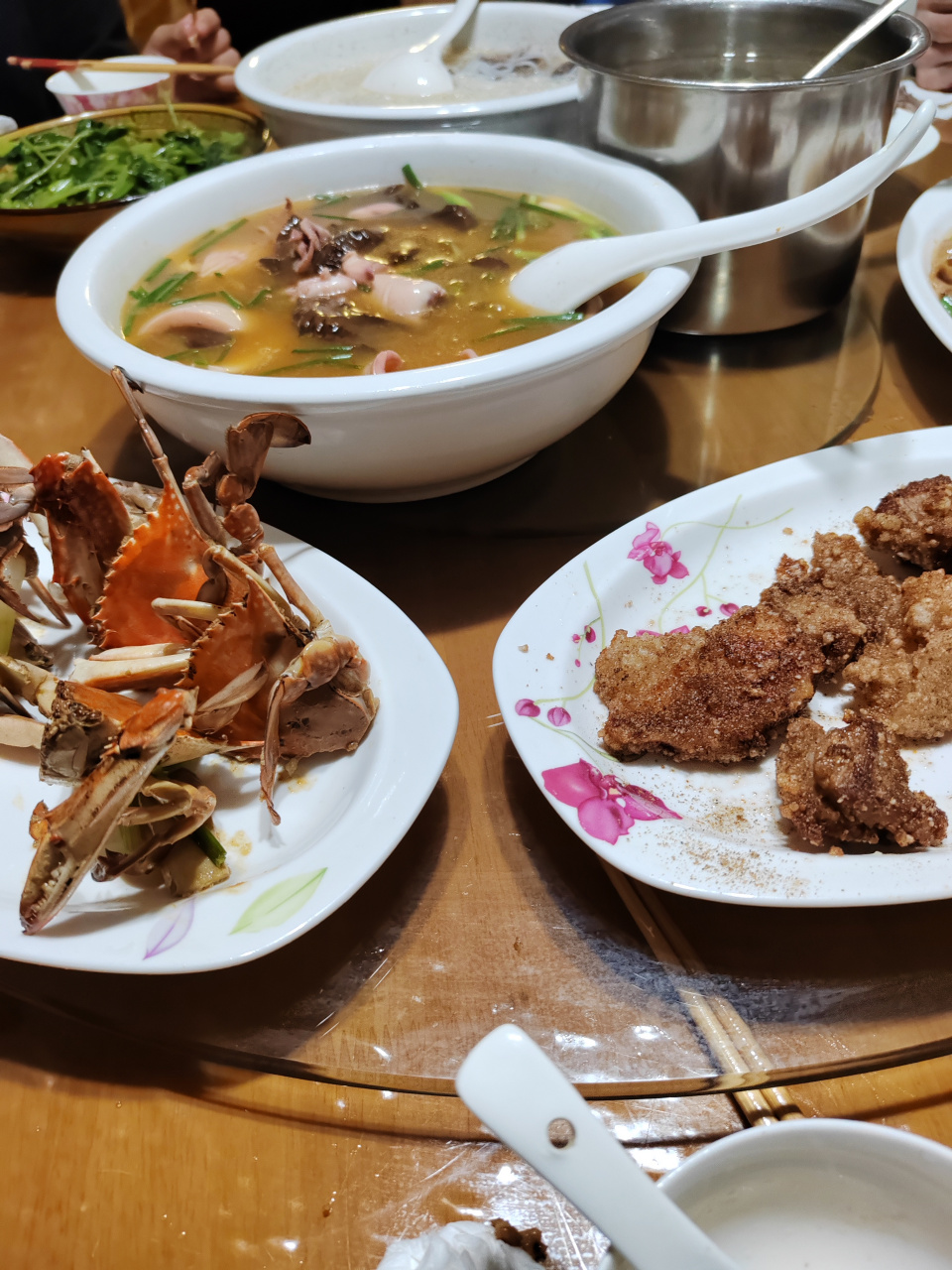 假期过完一半了, 朋友家聚餐吃吃饭, 又是充实的一天!