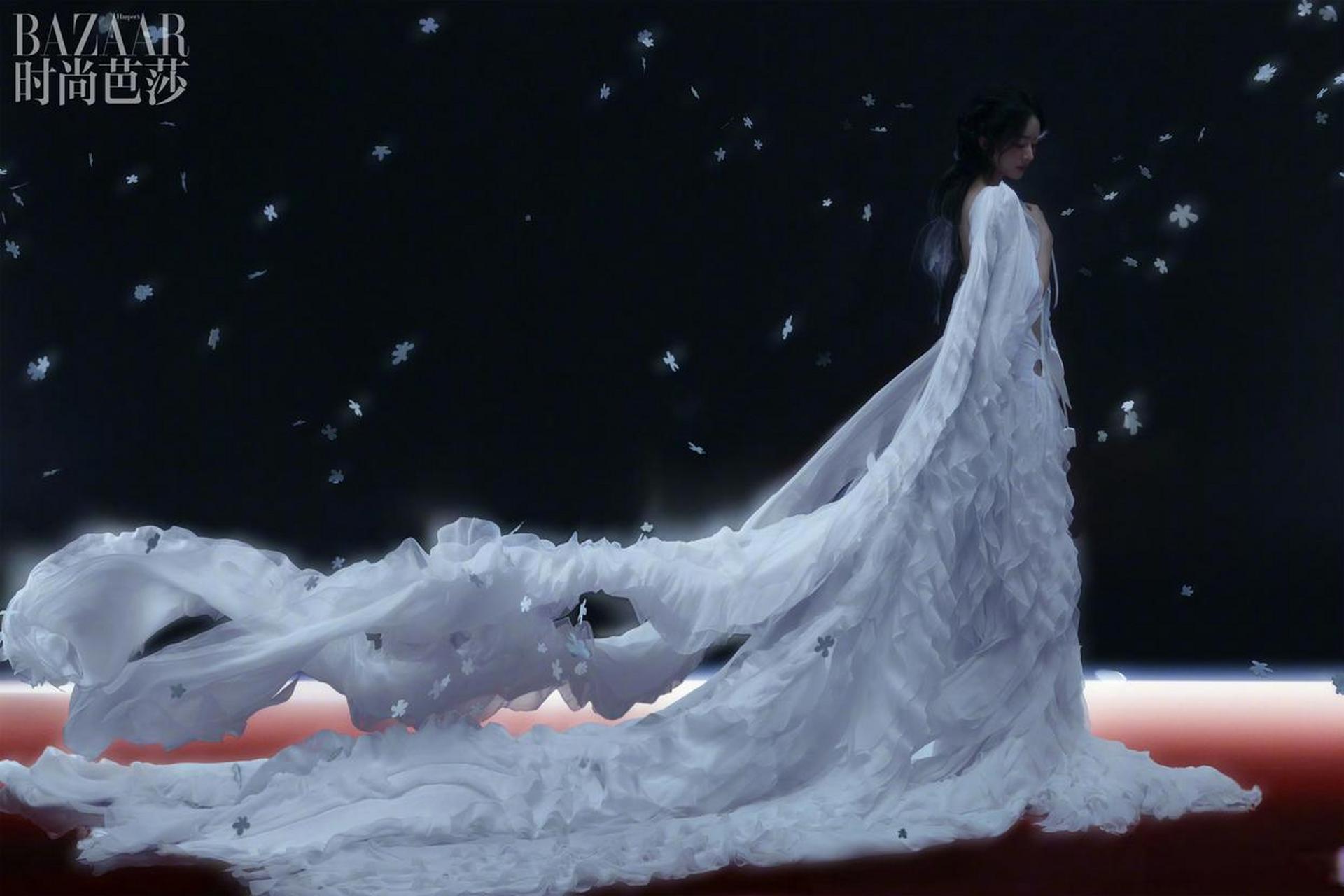 [比心]赵丽颖来辣[庆祝] #秋日生活创作季# #赵丽颖# #赵丽颖时尚芭莎