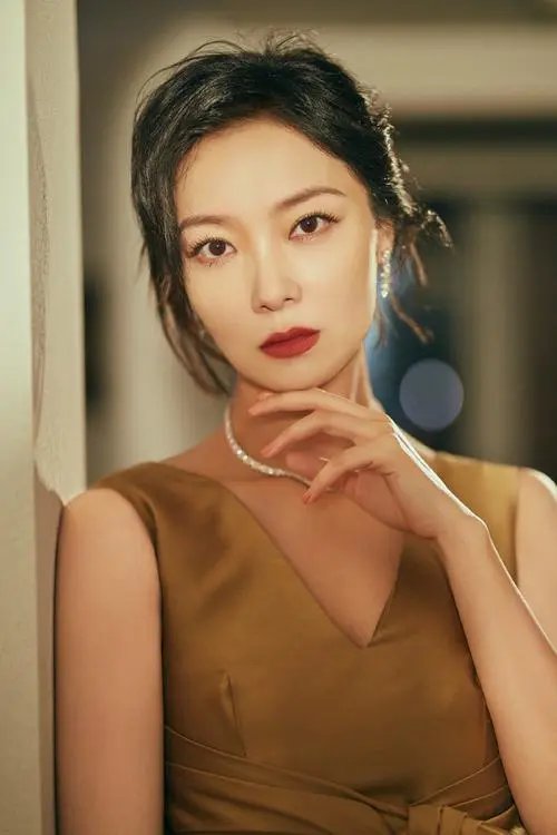 " "在最近的一次采访中,大鹏透露他对齐溪的欣赏,并承认两人曾经合作