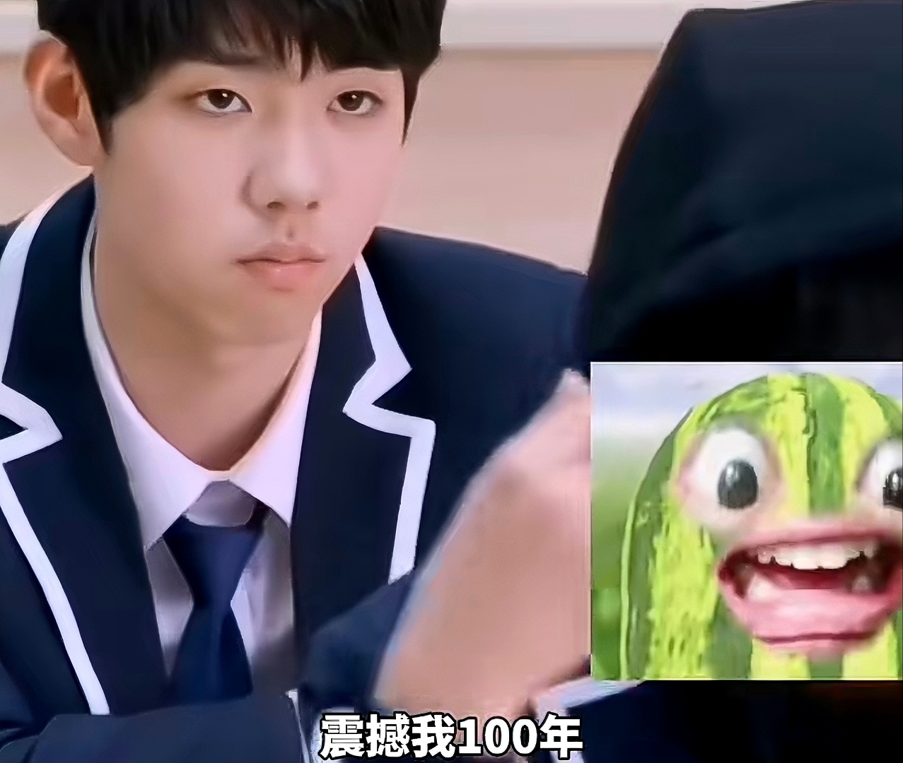 当年因为有女朋友下了楼,回到普通人的生活,感觉他也没多大,在评论区