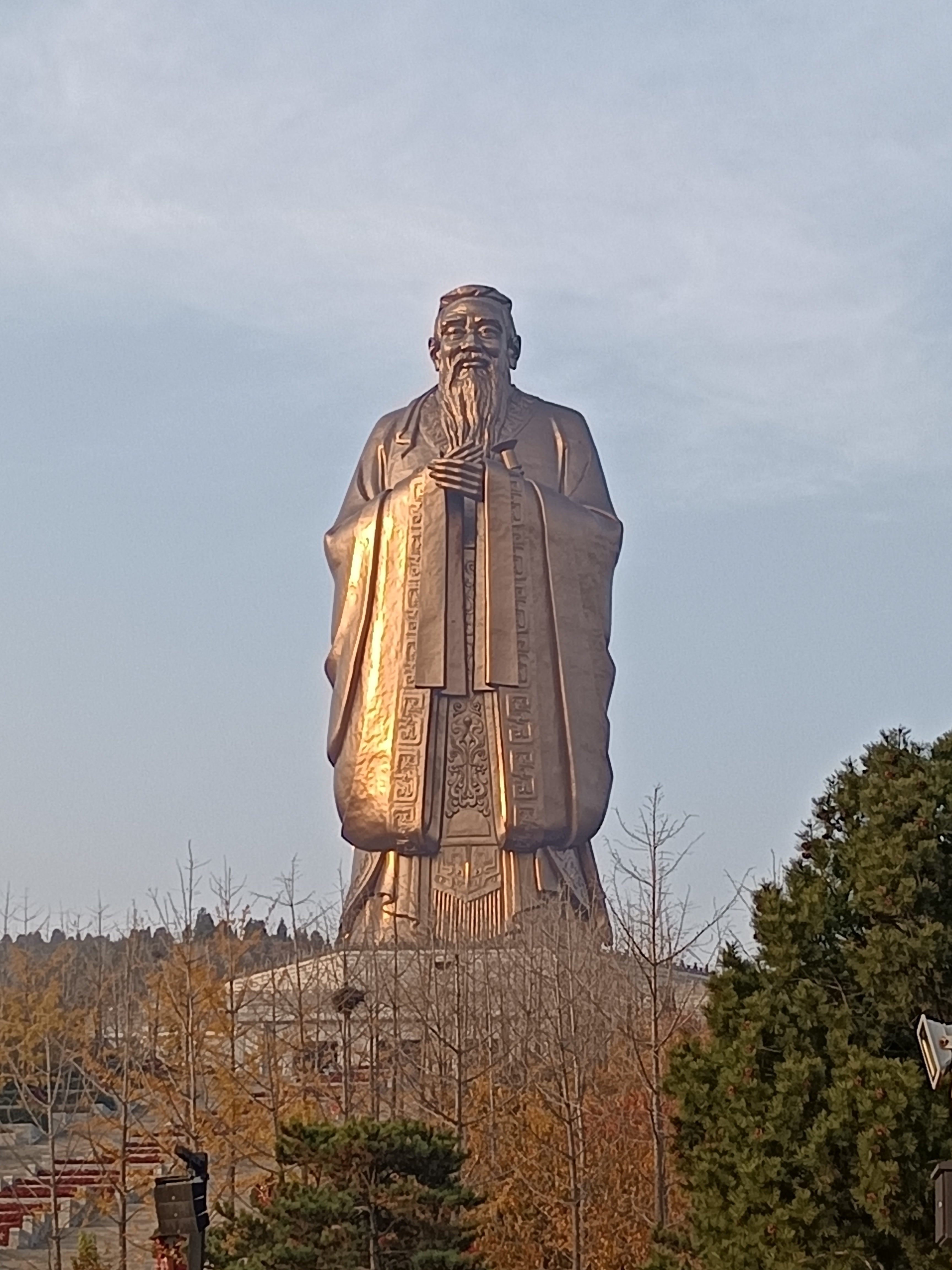 让我们富裕的生活在物质层面