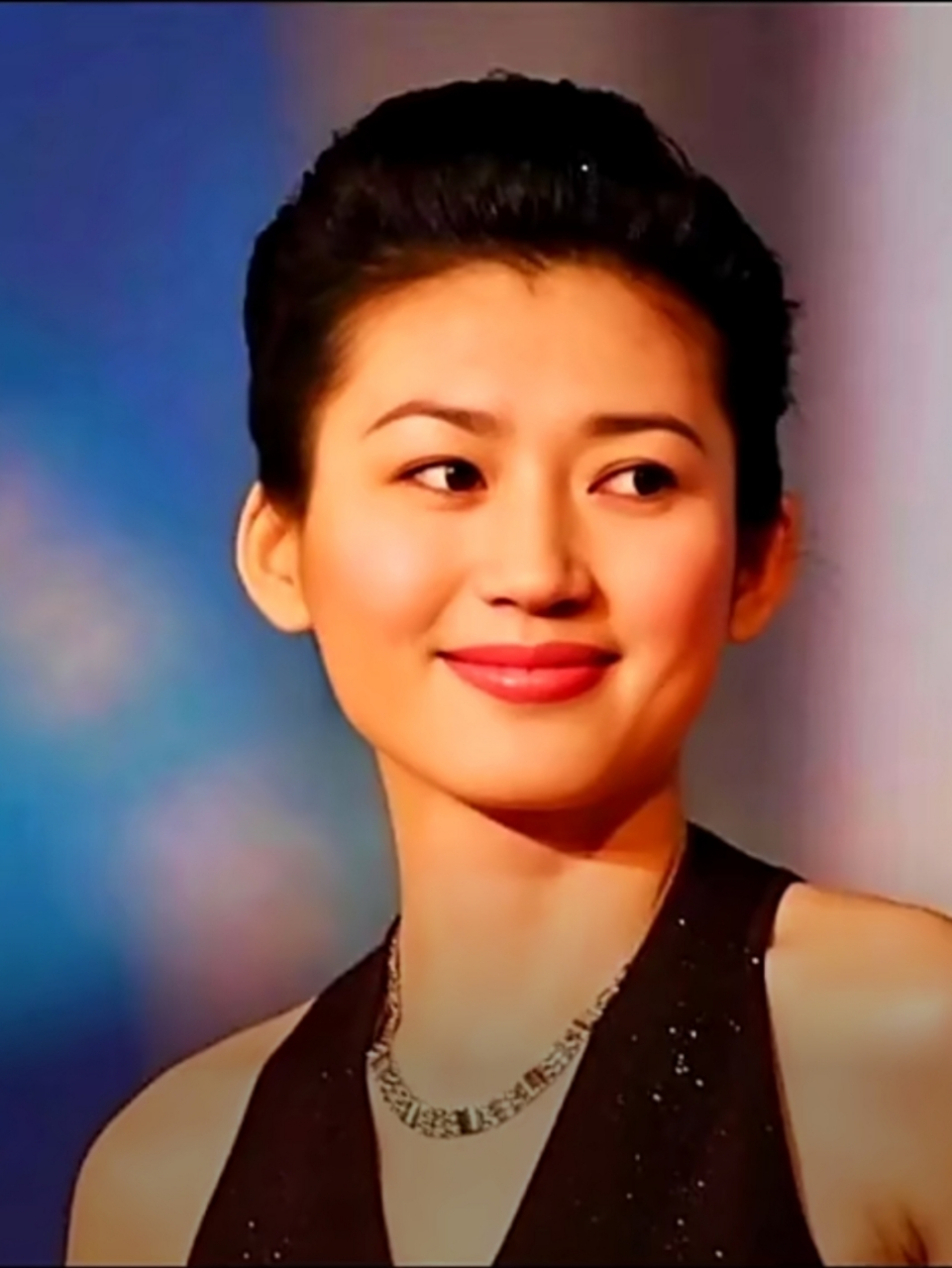 曾经的《开心辞典》节目主持人王小丫,一代人的记忆,满满的回忆!