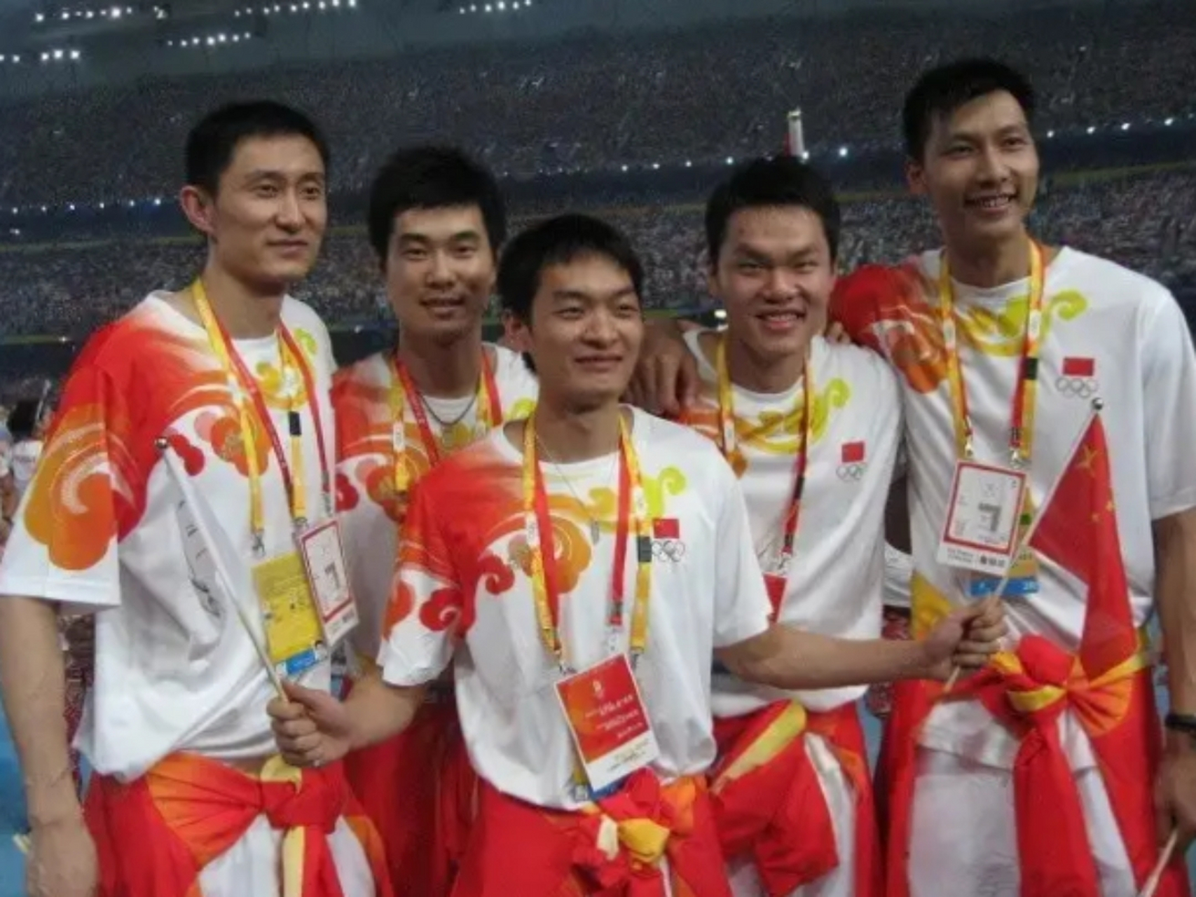 啊联官宣退役,至此广东男篮五虎上将全部和赛场告别了,一个伟大的时代