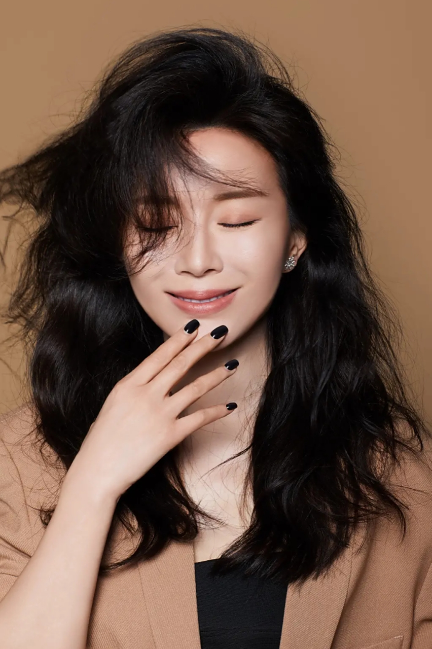 刘敏,内地演员,1979年8月30日生,今天是她44岁生日.