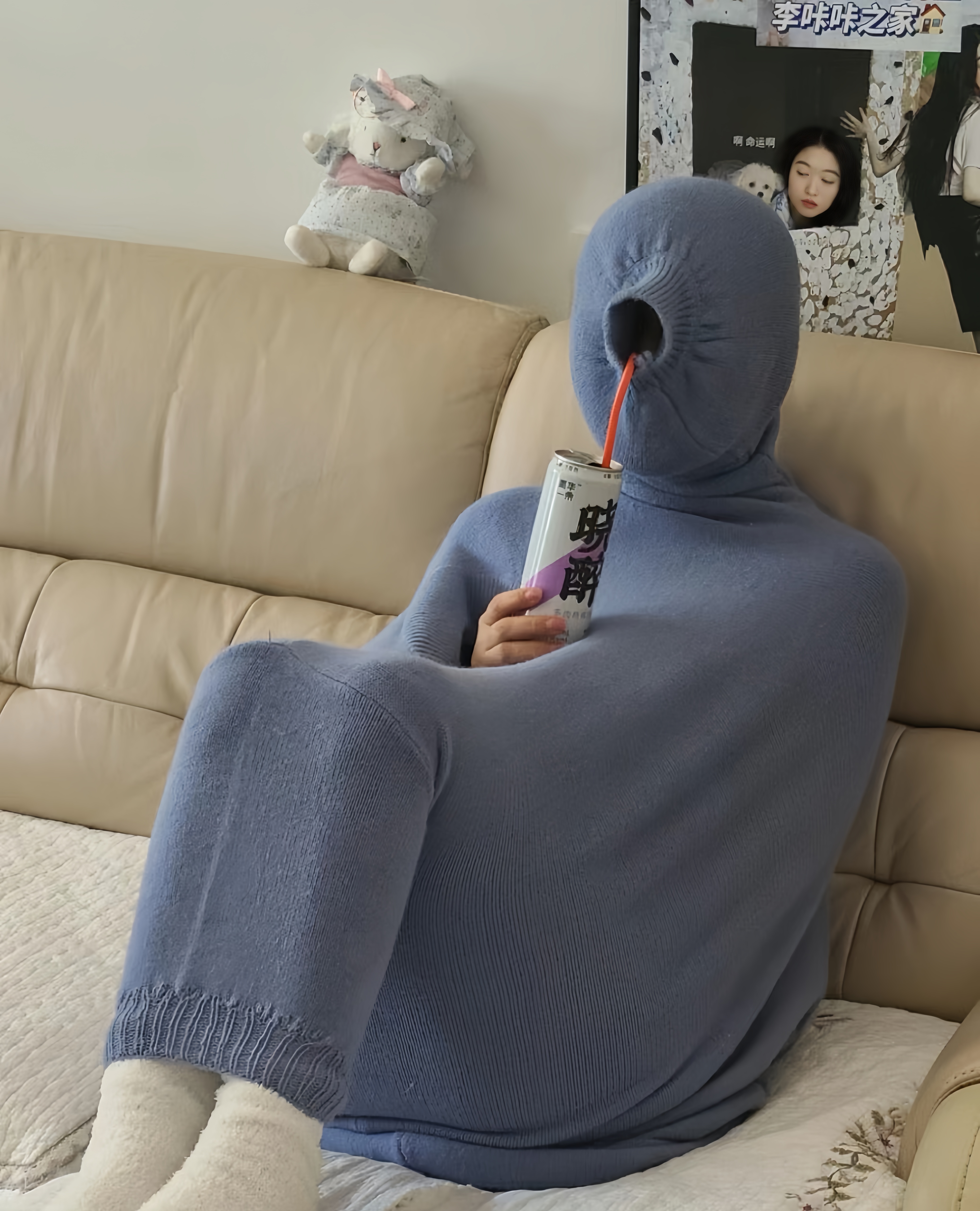 家里没有暖气,看看把我冻成啥样了,还是我聪明吧