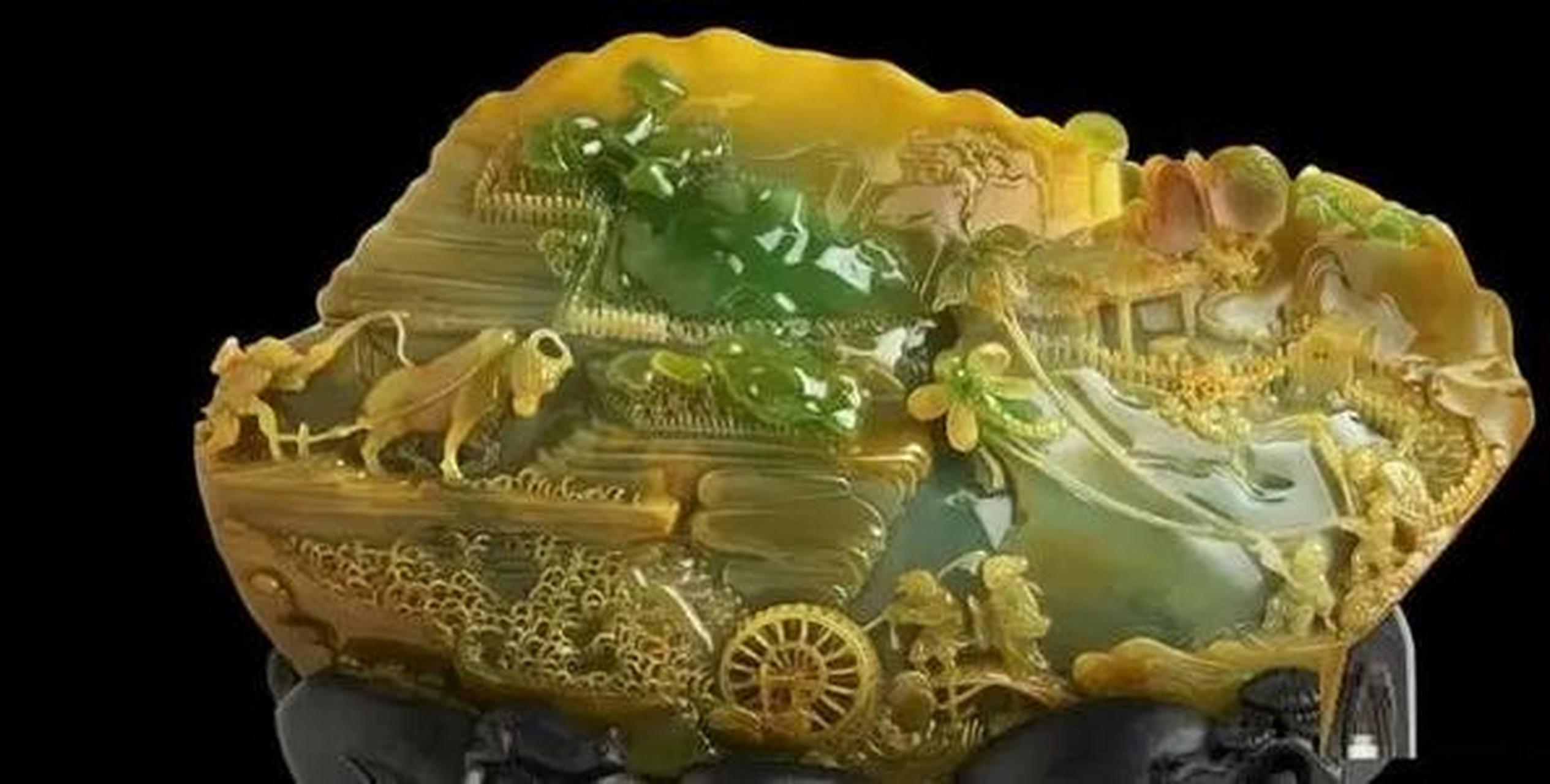 未经雕琢的璞玉,朴实无华 经过大师之手,呈现出极品艺术,供人观赏 在