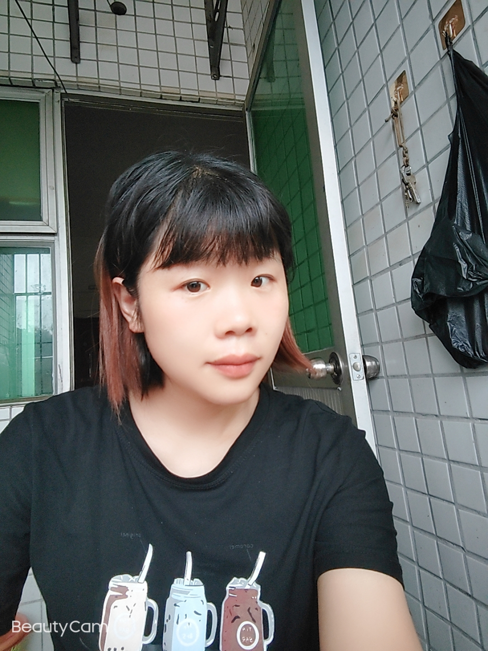 李廷廷 寻找朱丽虹!在塘厦莲湖开酒庄!