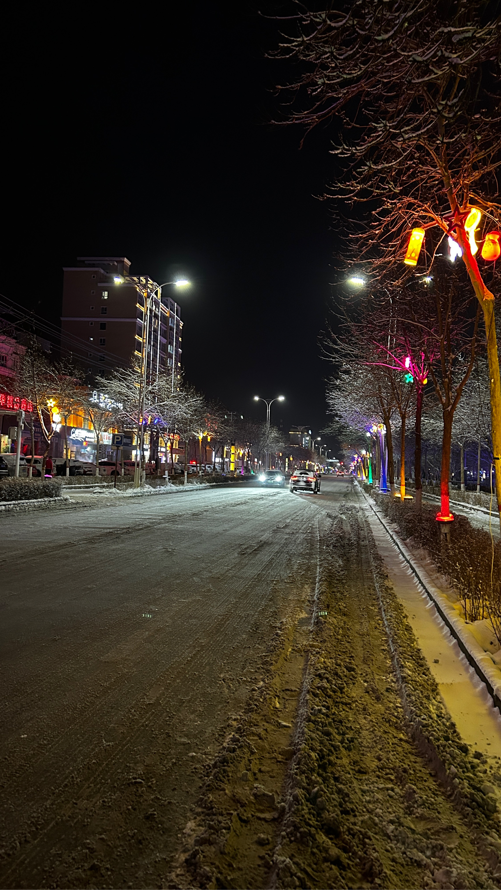 若羌县夜景图片