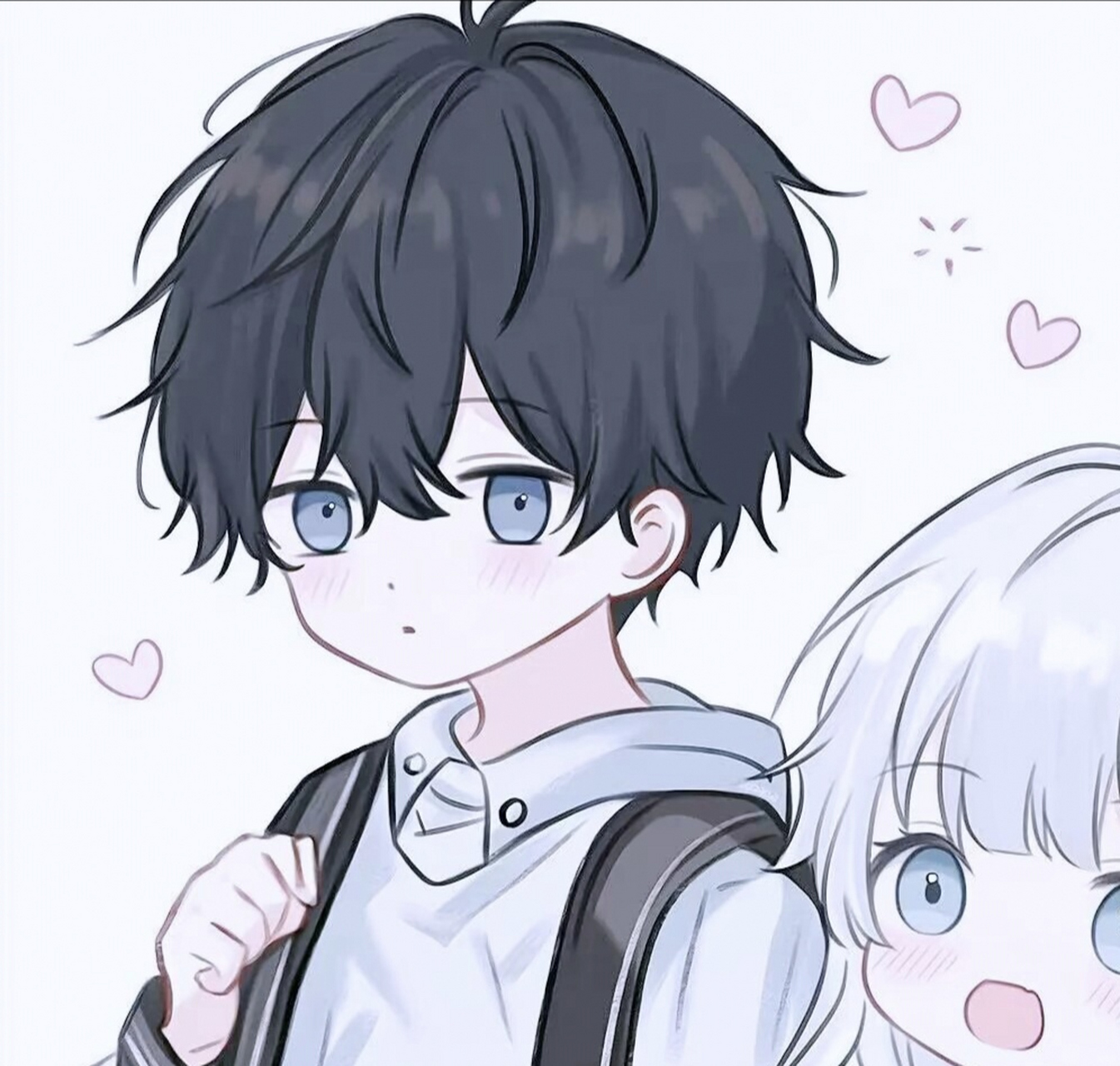 看着图中的动漫情侣,他们在床上安然入睡,男生紧紧抱住了女生,像是在