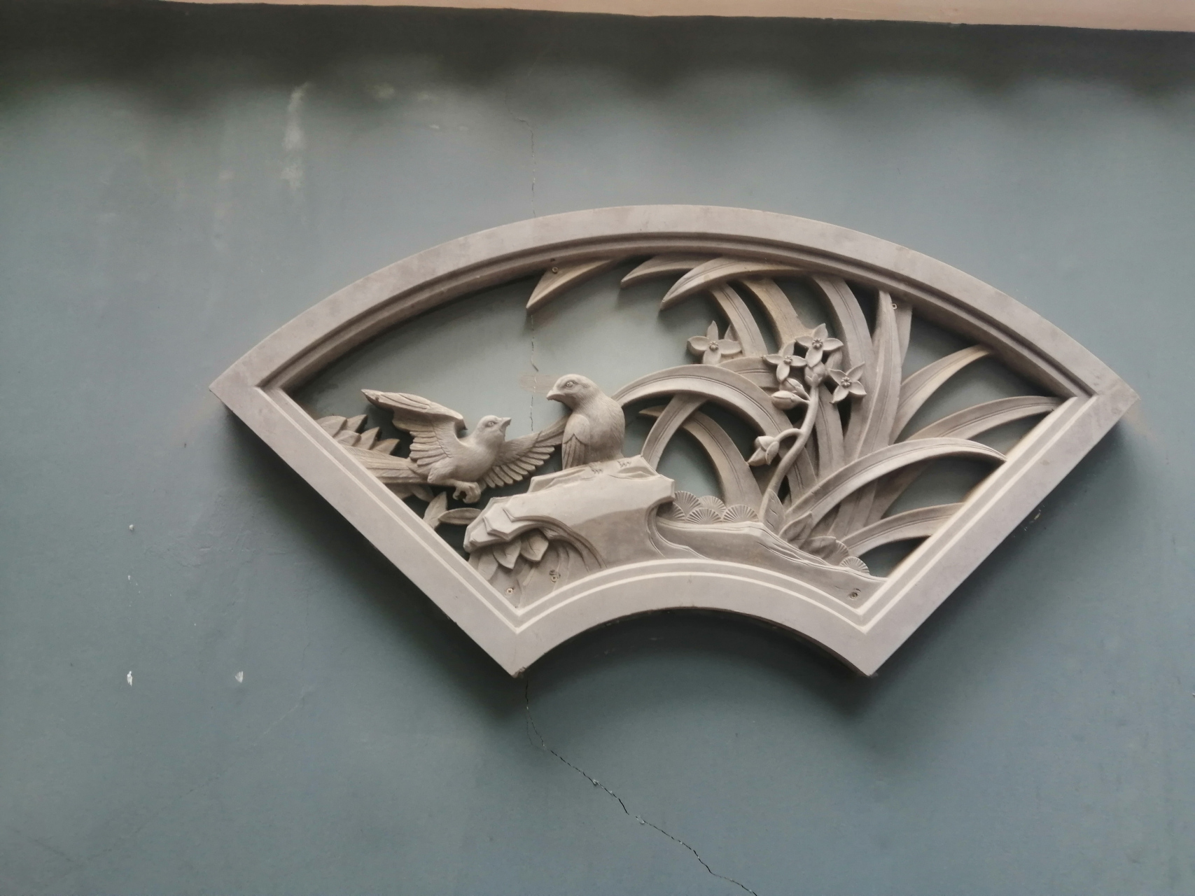 因为很多事情总是在你心头萦绕,让你提心吊胆,明明