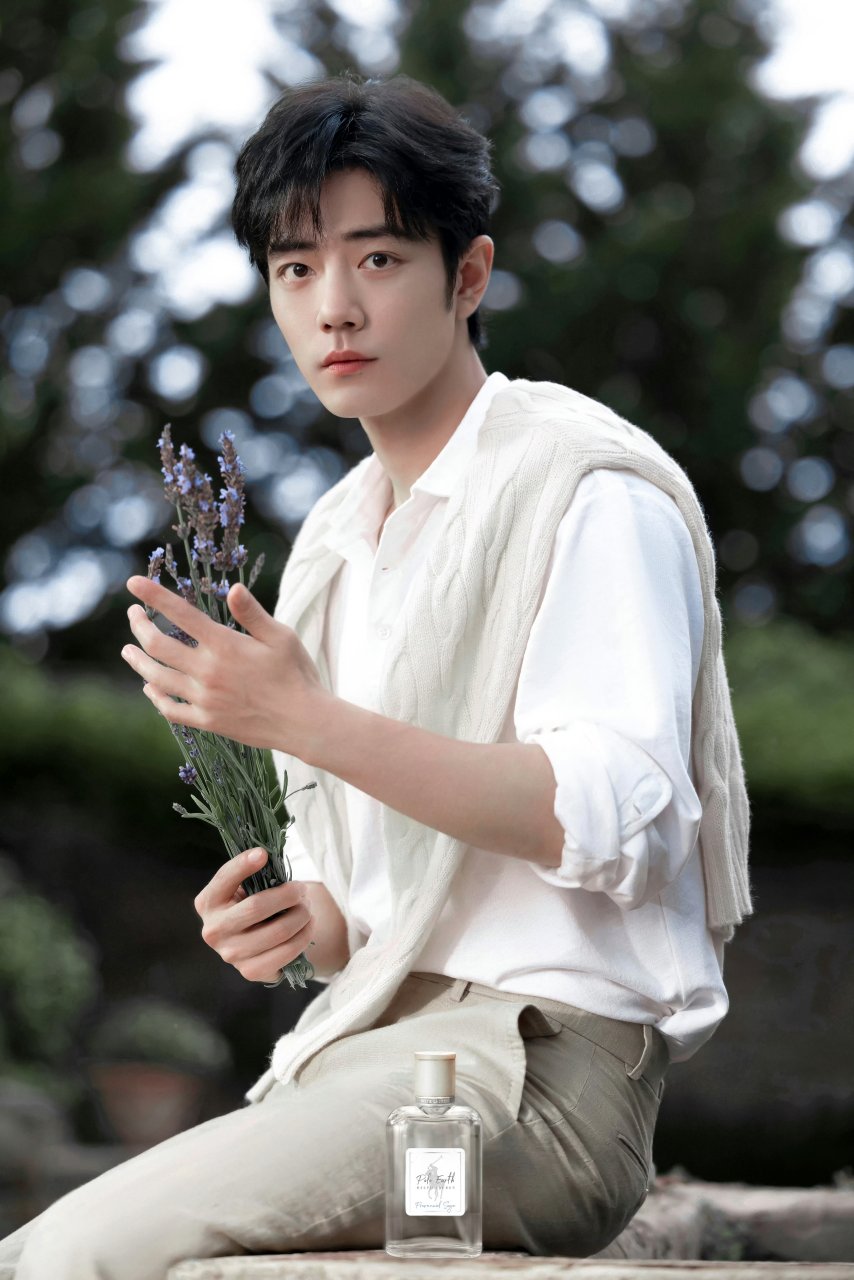 肖战# #肖战拉夫劳伦香氛全球代言人# 半夜看到这组照片还怎么睡觉!