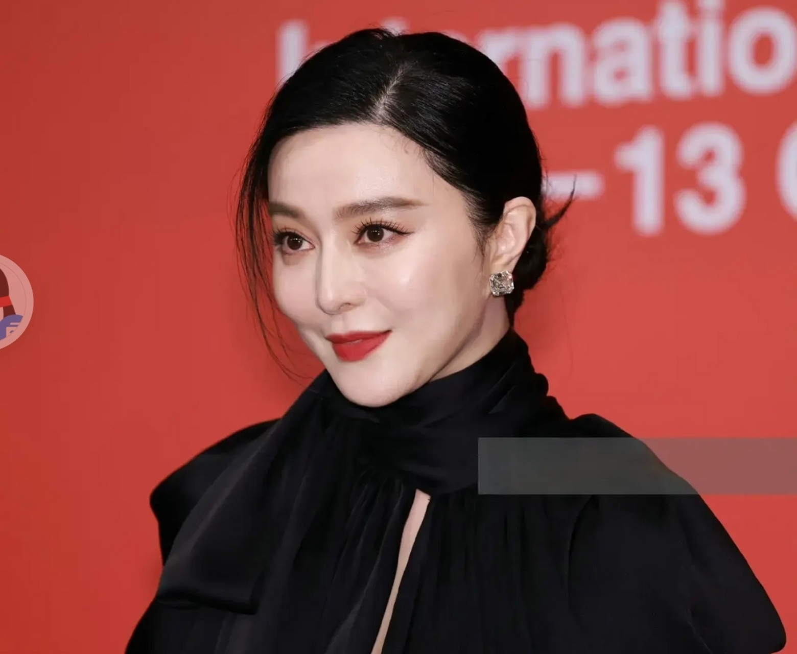 张馨予和范冰冰无疑是最耀眼的两位美女.