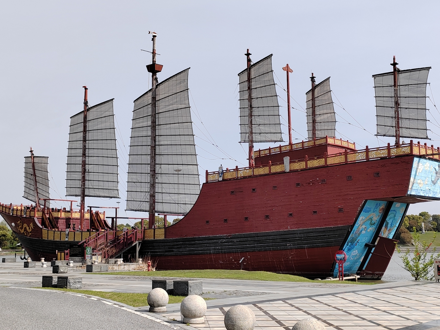 郑和下西洋的大宝船,明朝之前,央央华夏,是世界仰慕的大天朝,七下西洋