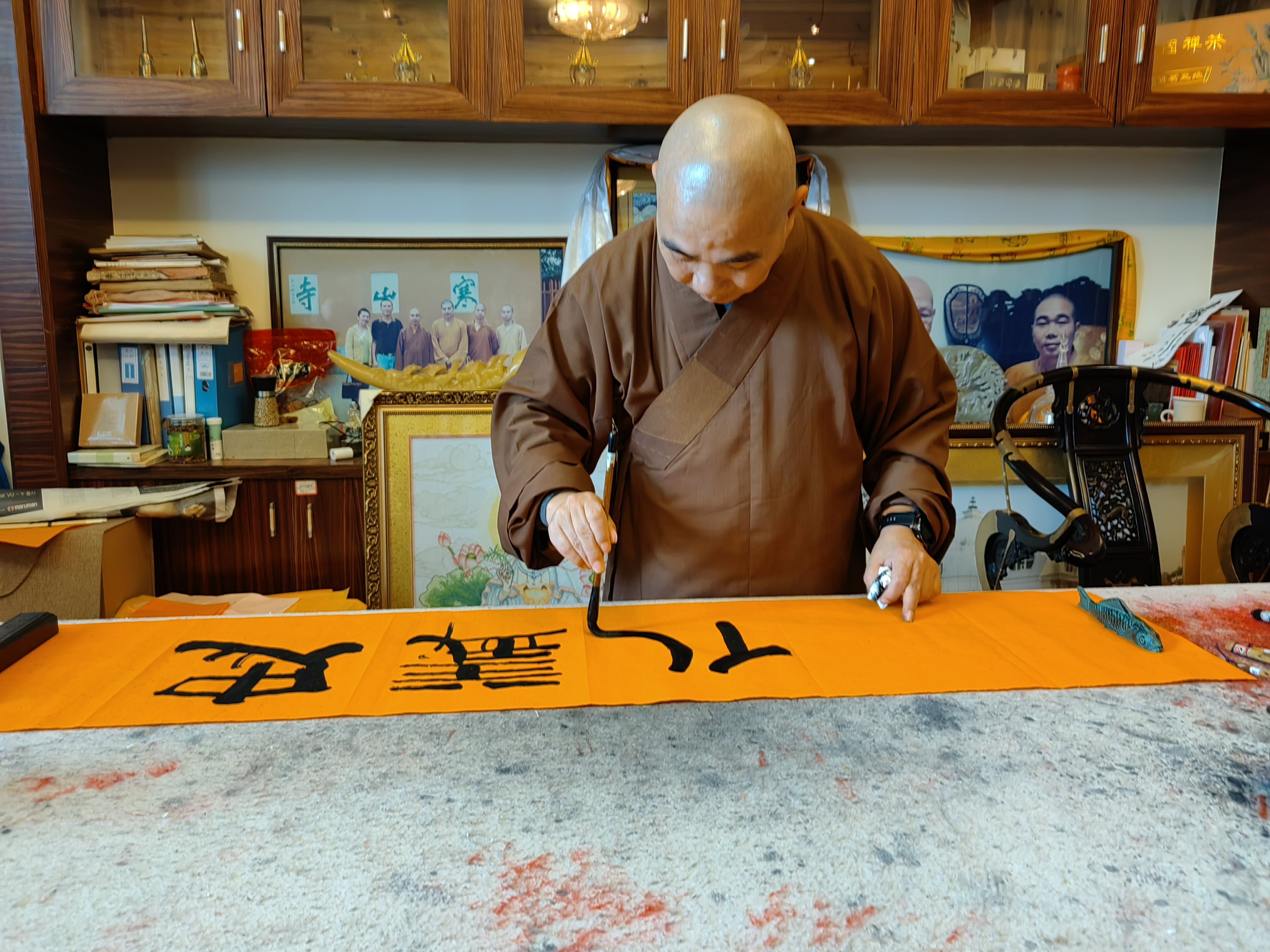 福鼎资国寺法师简介:  贤志法师,男,字法圣,1967年出生在福鼎白琳.