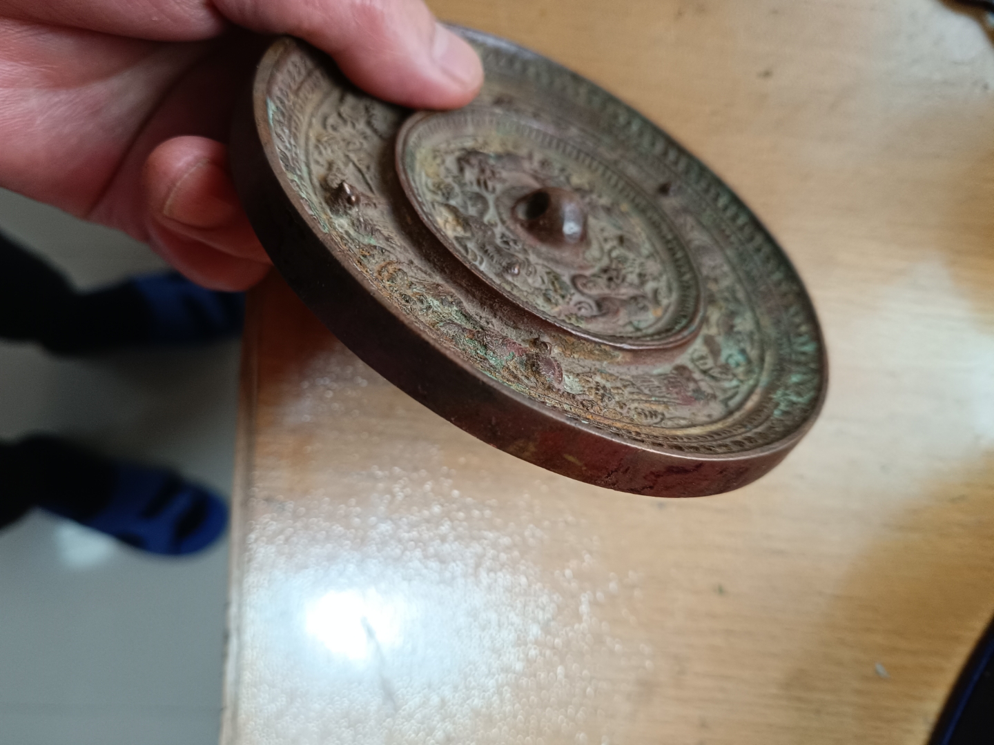 唐代海兽萄铜镜,直径128,32cm,厚9.9mm,重431,3克请鉴赏