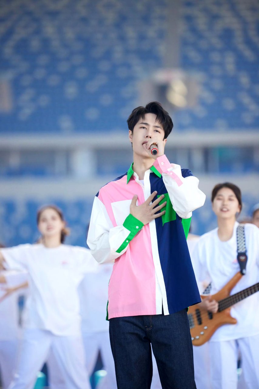 王一博#王一博运动,健康,上进,活力的个人形象和亚运气质贴合,好口碑