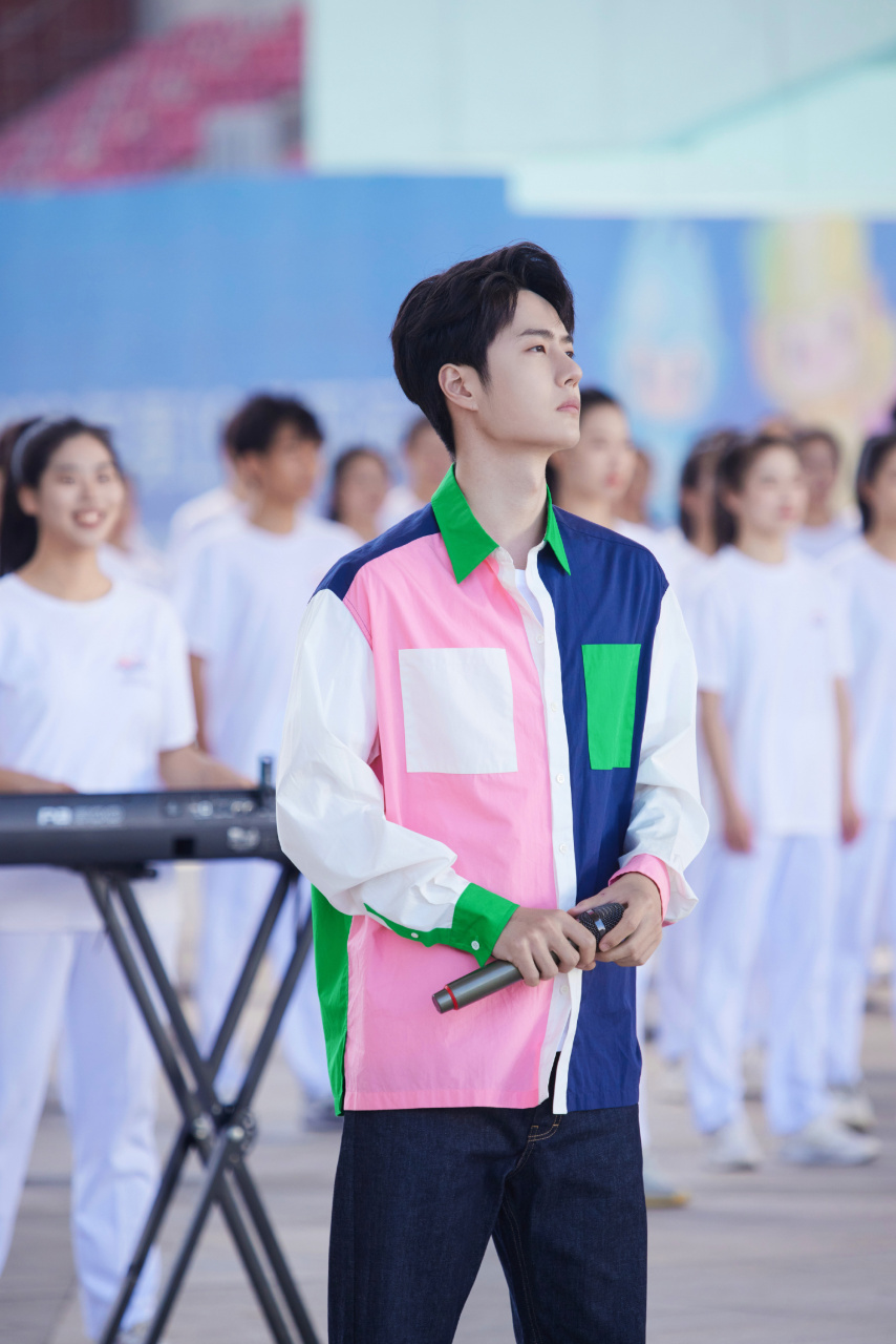 王一博#王一博运动,健康,上进,活力的个人形象和亚运气质贴合,好口碑