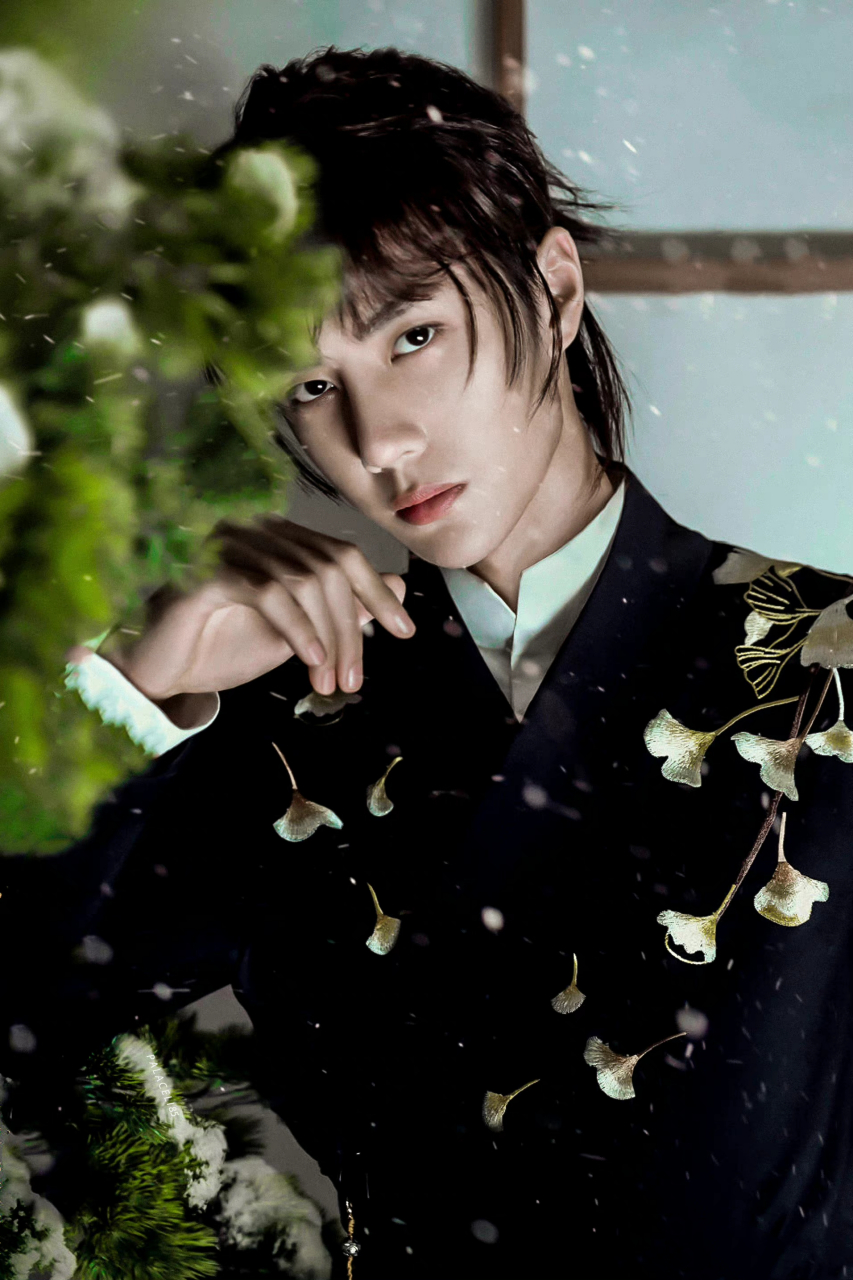 王一博# 悦靥为卿赋风雅,君入幽梦了牵挂,国风美少年太美了,好爱这套